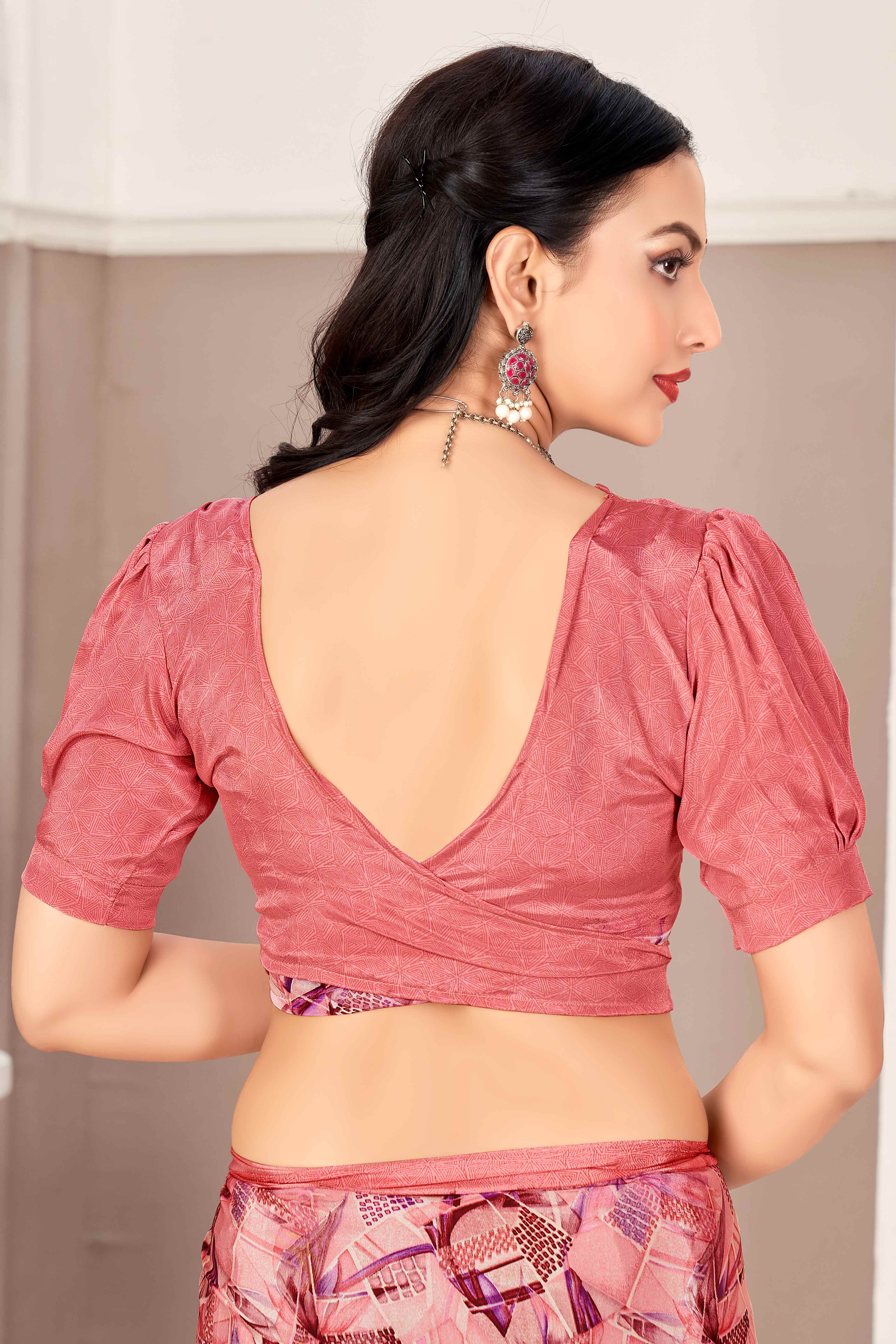 Salmon Pink Silk Crepe Saree With Artistic Geometric Printed Work