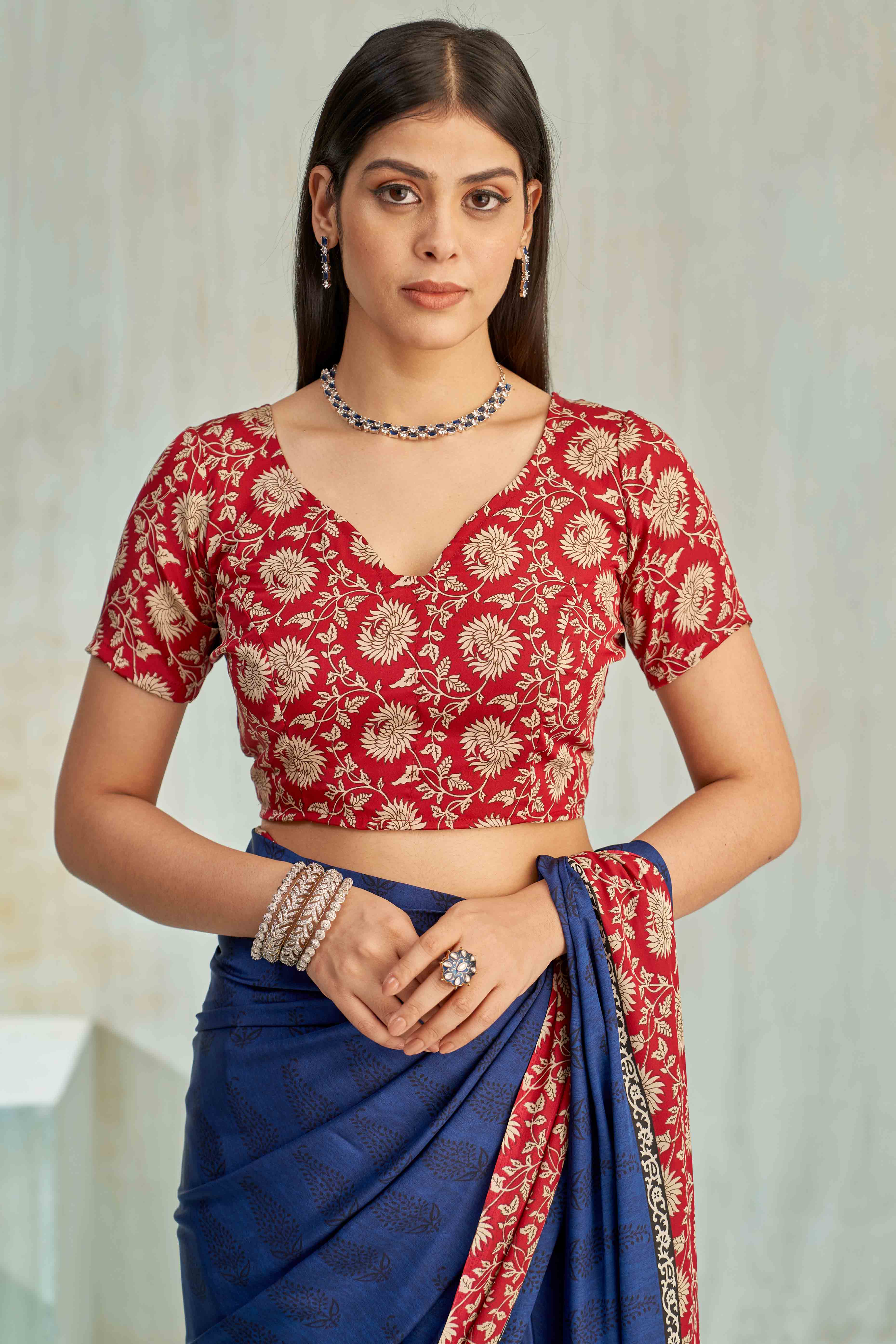 Navy Blue Crepe Silk Saree Featuring Delicate Floral Print Work