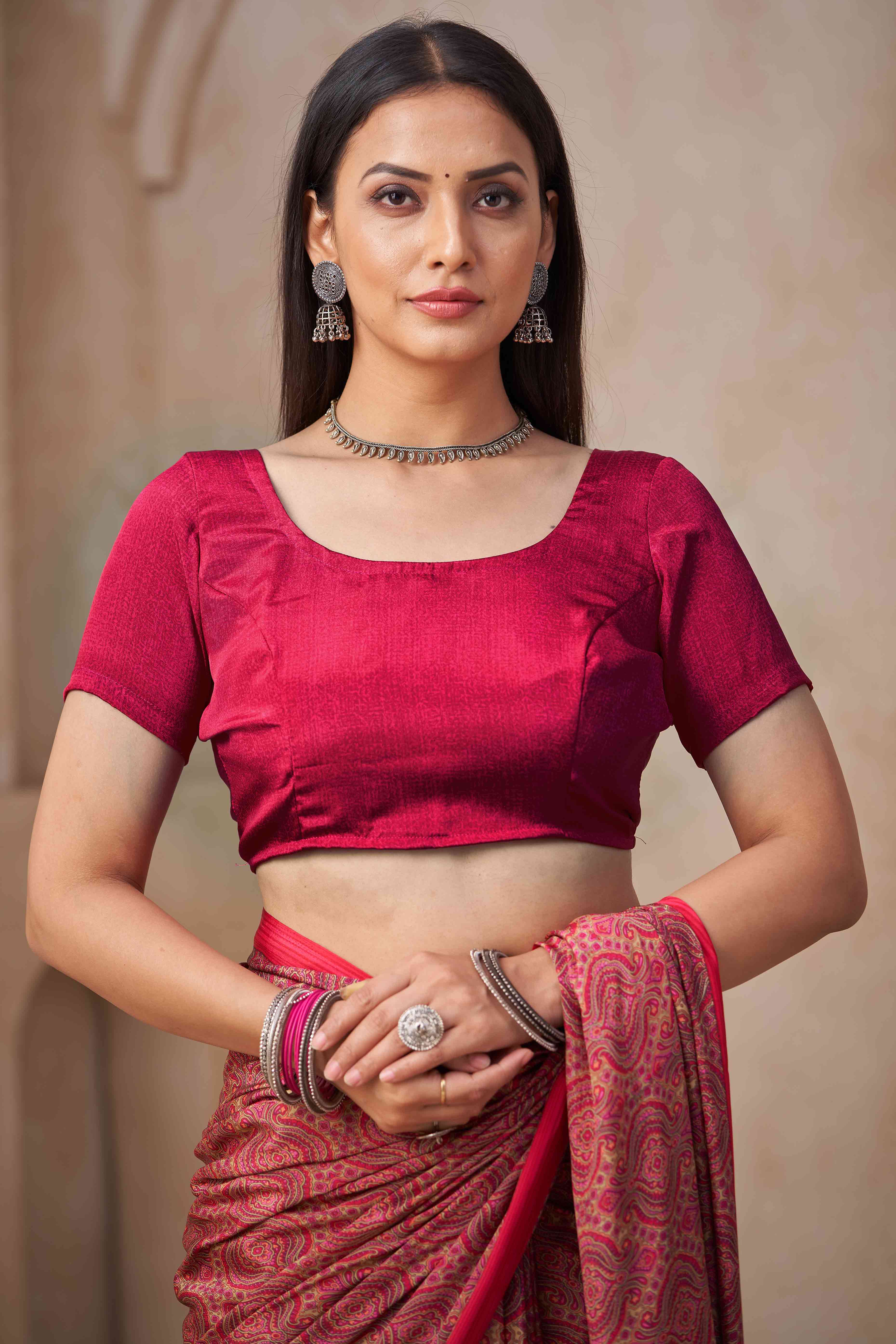 Pink Crepe Silk Saree Featuring Delicate Floral Print Work