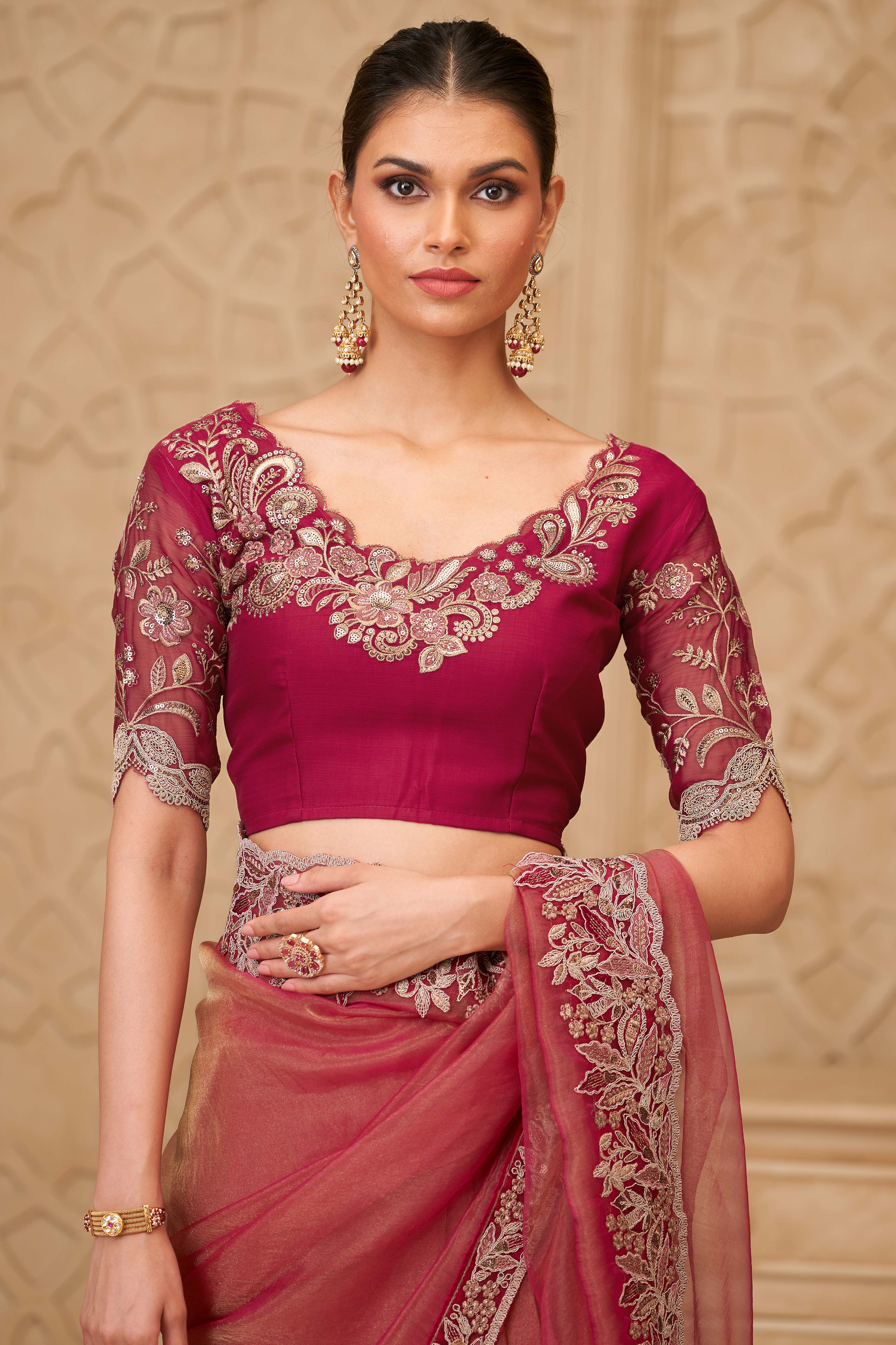 Shimmering Pink Georgette Saree with Graceful Thread Embellishment and Sequins