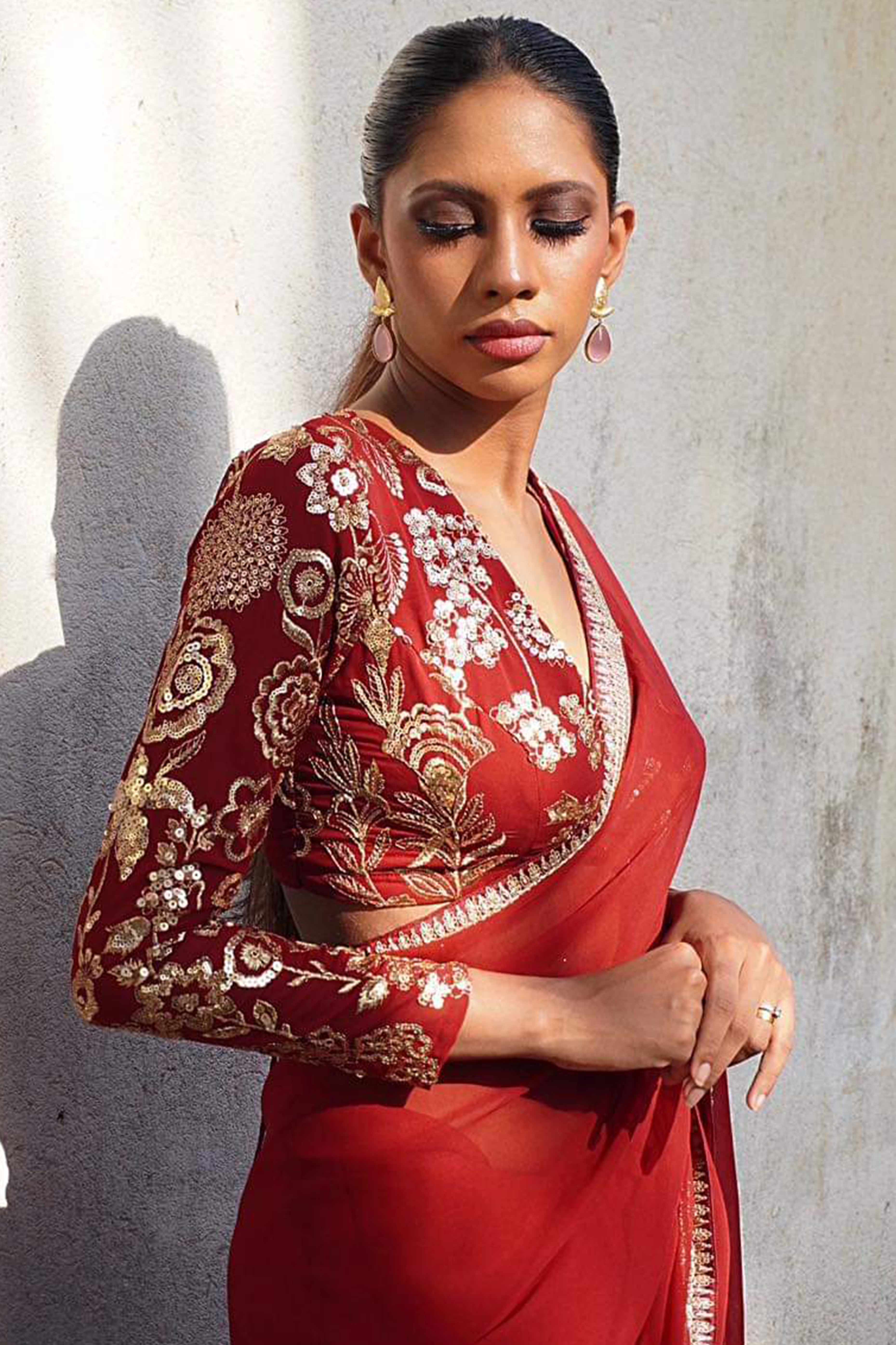 Bold Red Solid Pattern Georgette Saree with Embellished Lace Trim