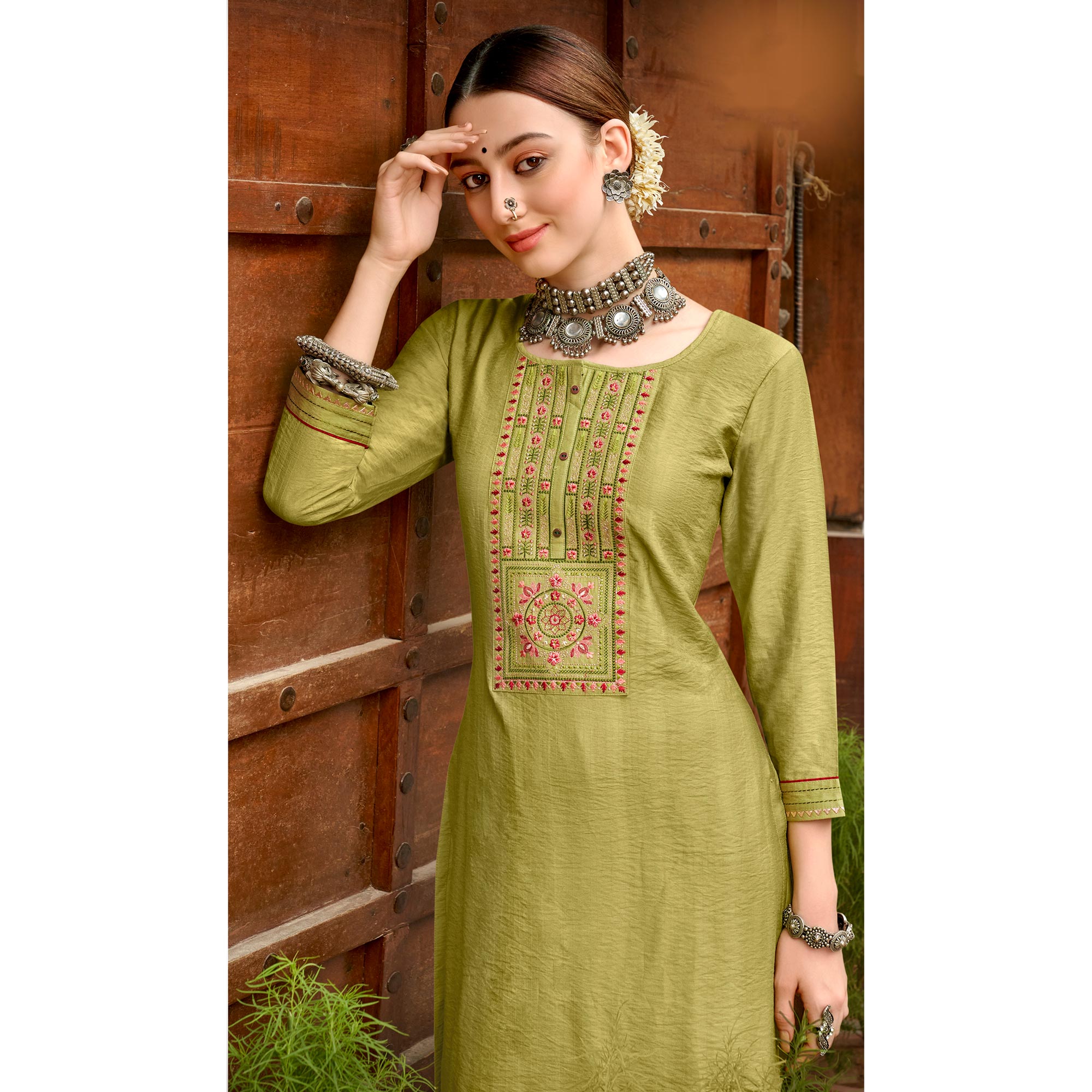 Green Embroidered Viscose Kurti