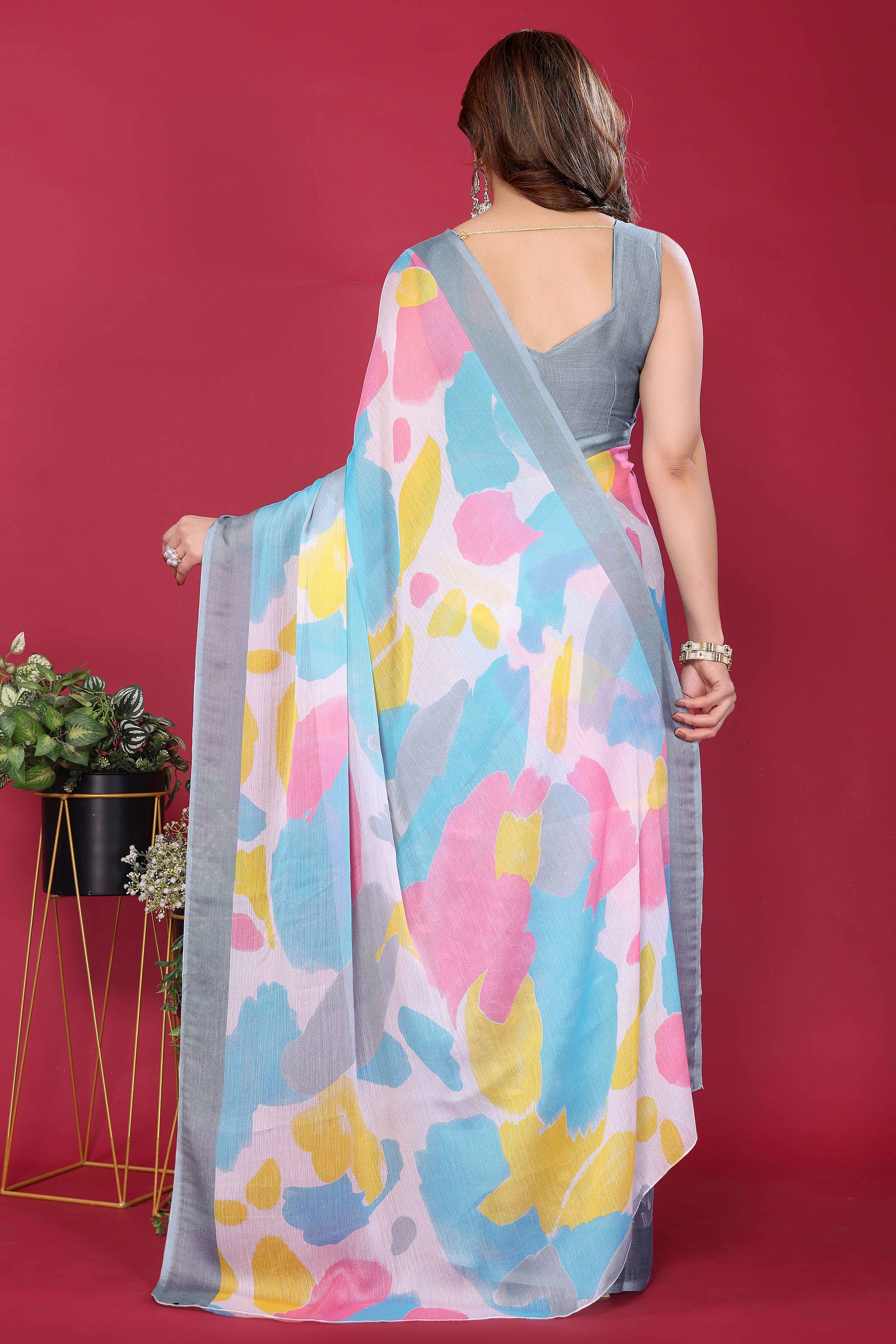 Elegant Grey Abstract Print Saree in Lightweight Chiffon