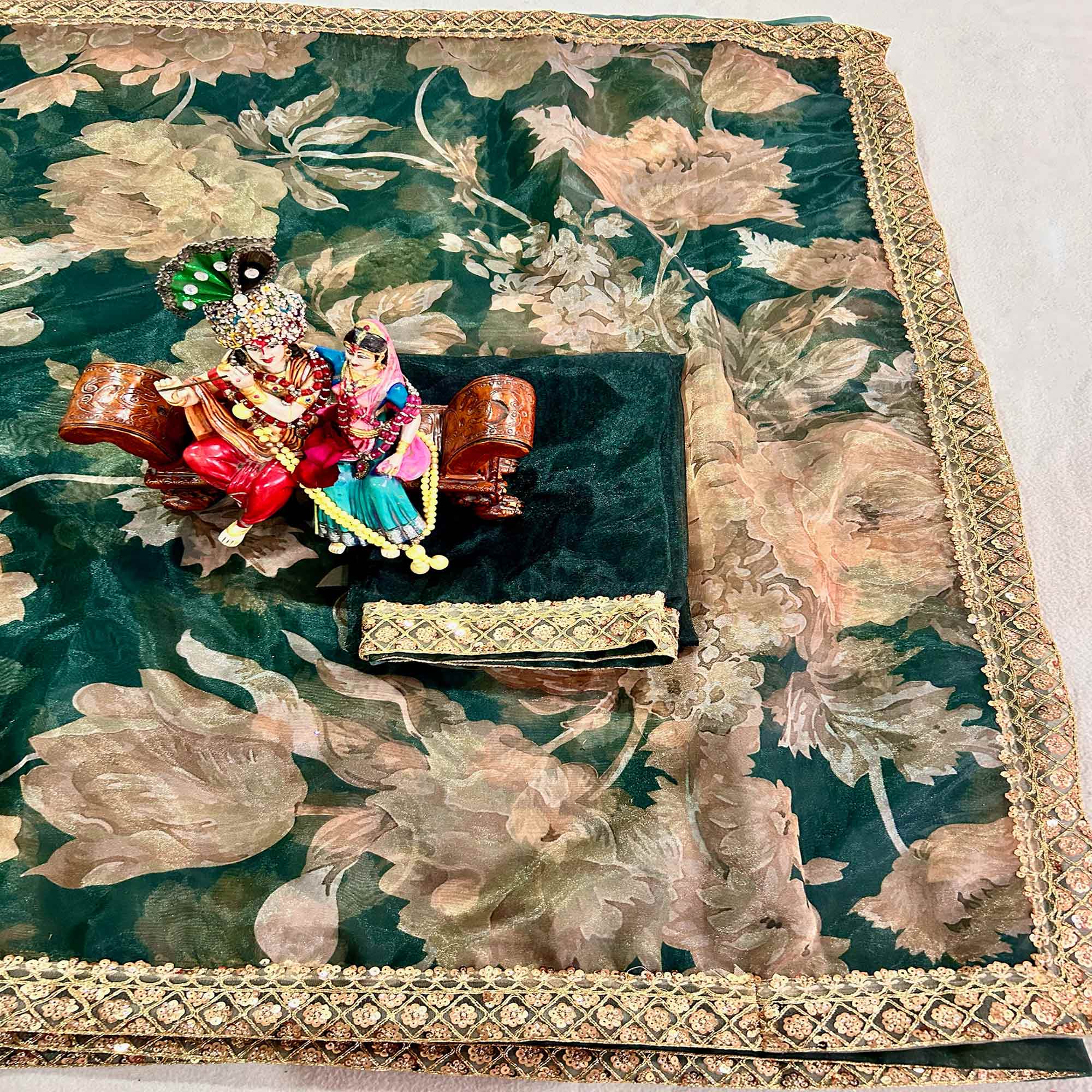 Green Floral Digital Printed Organza Saree With Lace Border