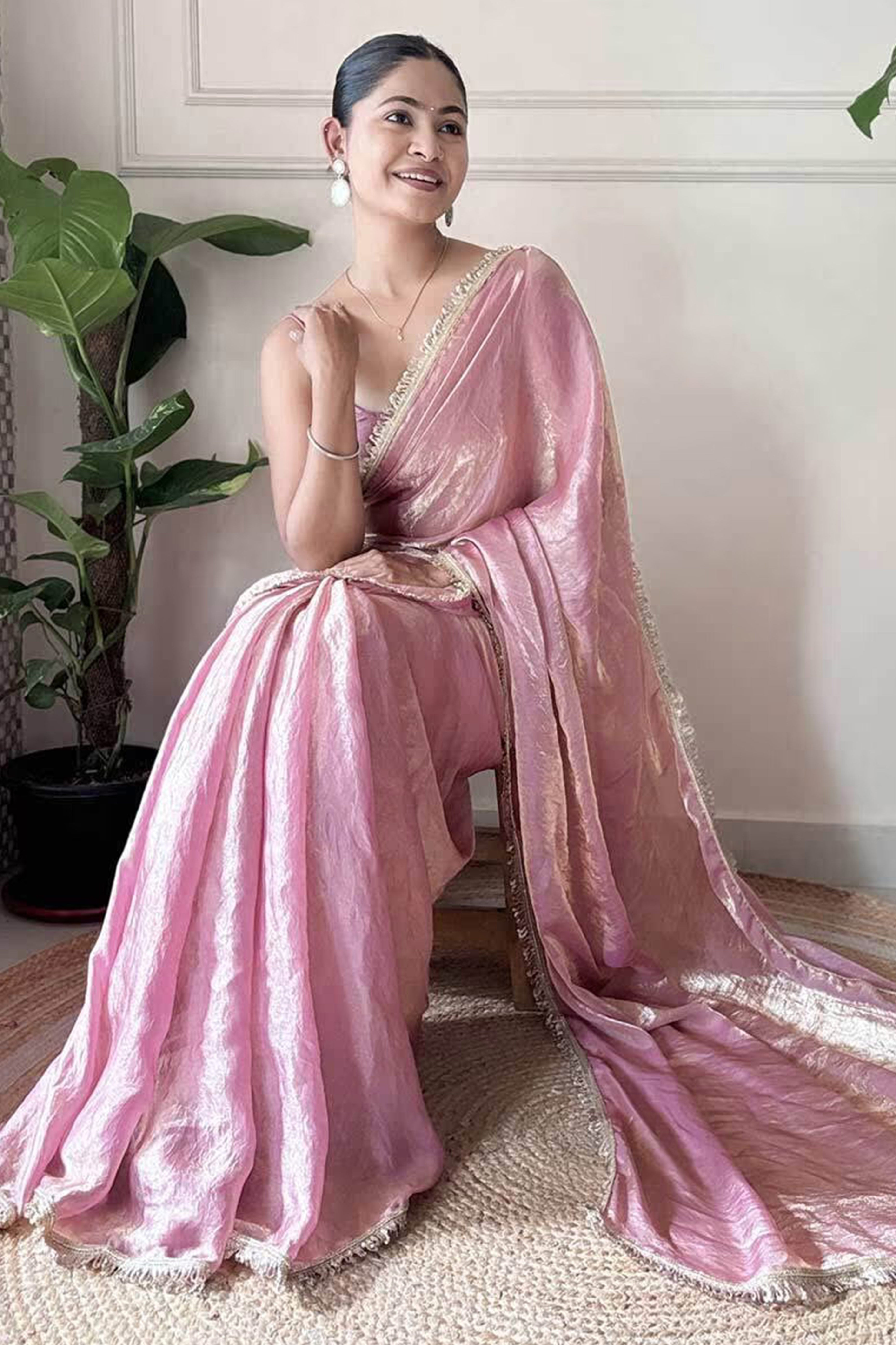 Modern Mauve Organza Satin Silk Saree With Refined Lace Border For Elegant Occasions