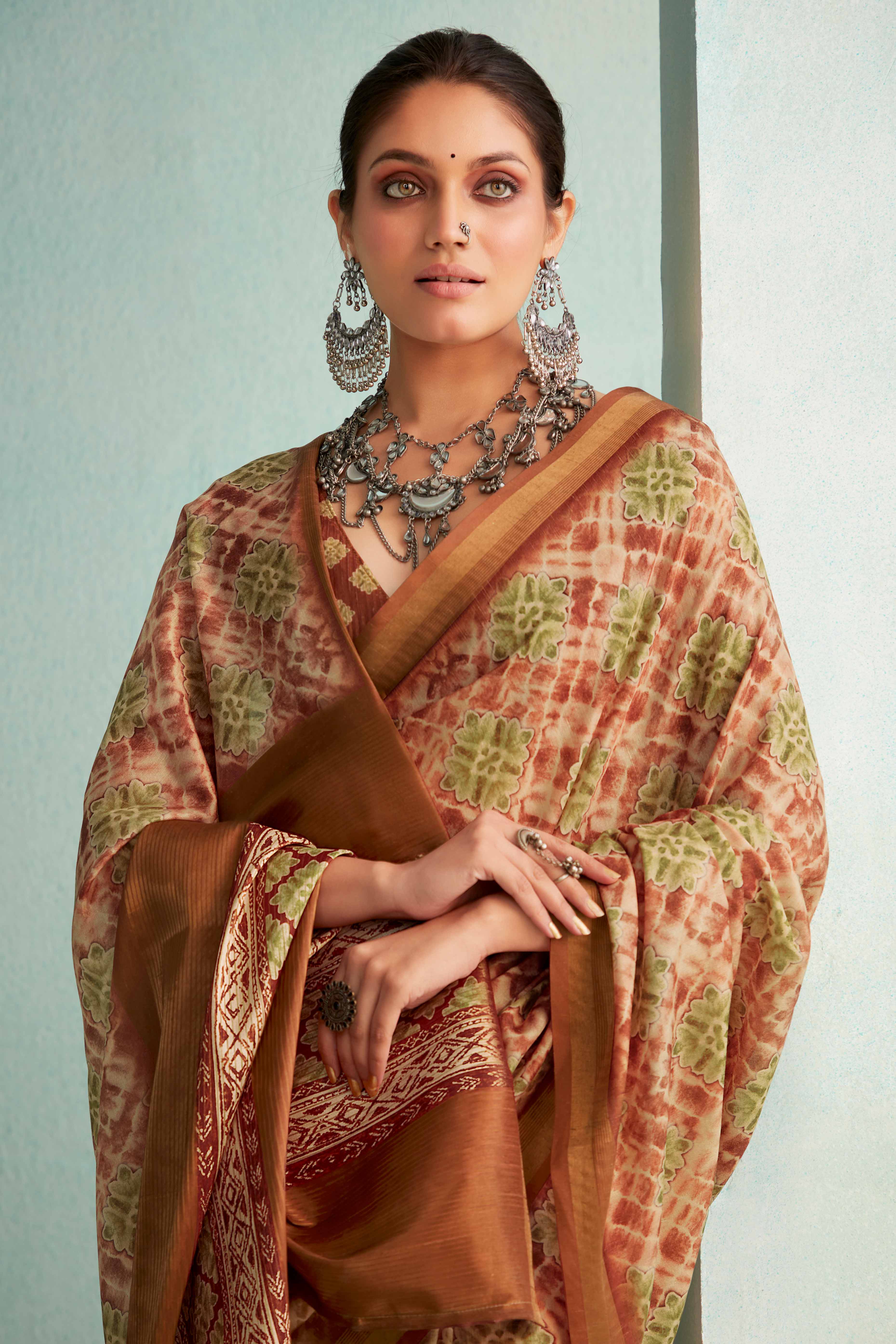 Designer Brown Handloom Saree with Digital Print on Silk Blend Fabric