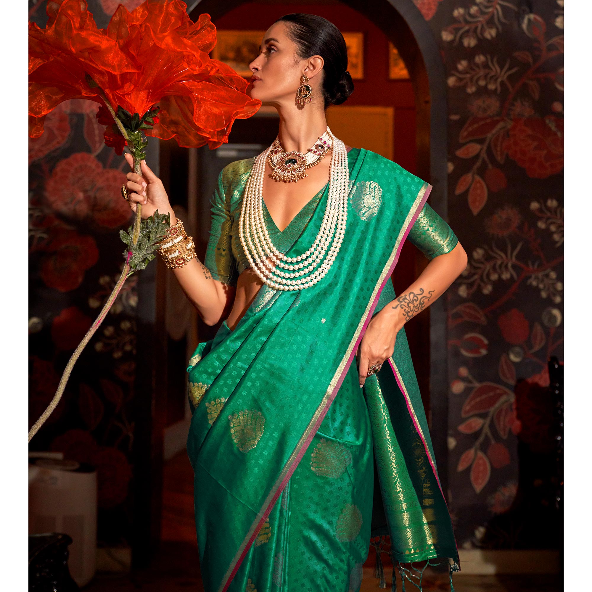 Green Zari Work Woven Mulberry Silk Saree