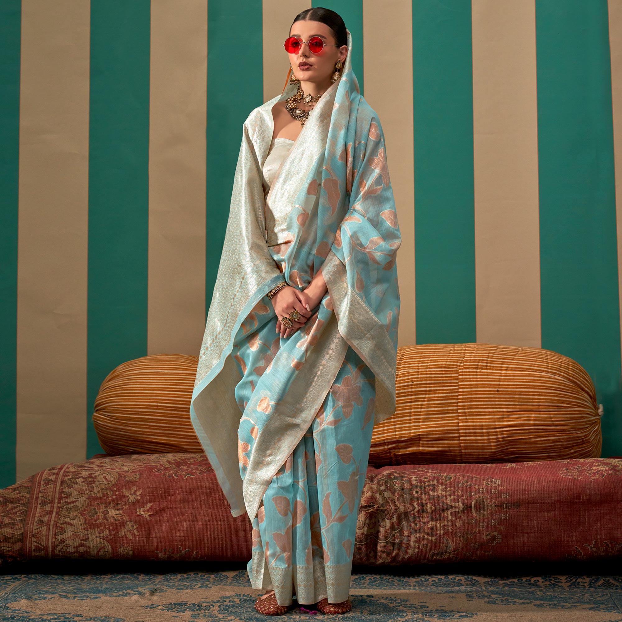 Blue Floral Woven Linen Saree With Zari Work