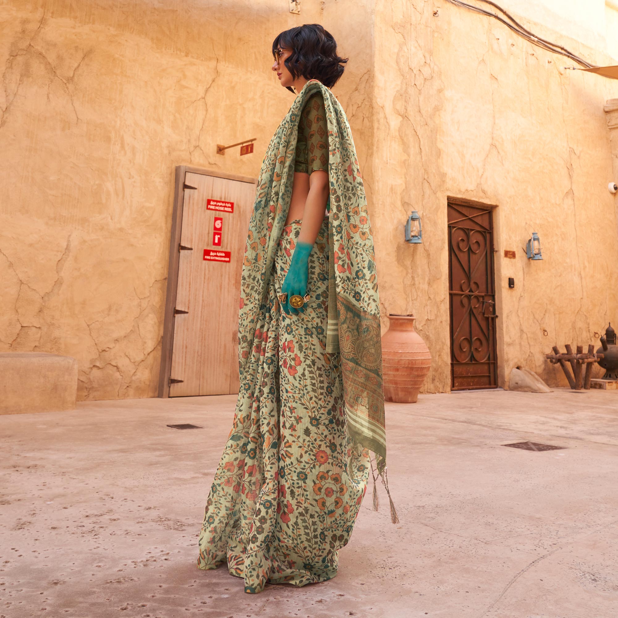 Grey Floral Printed Tissue Saree With Tassels