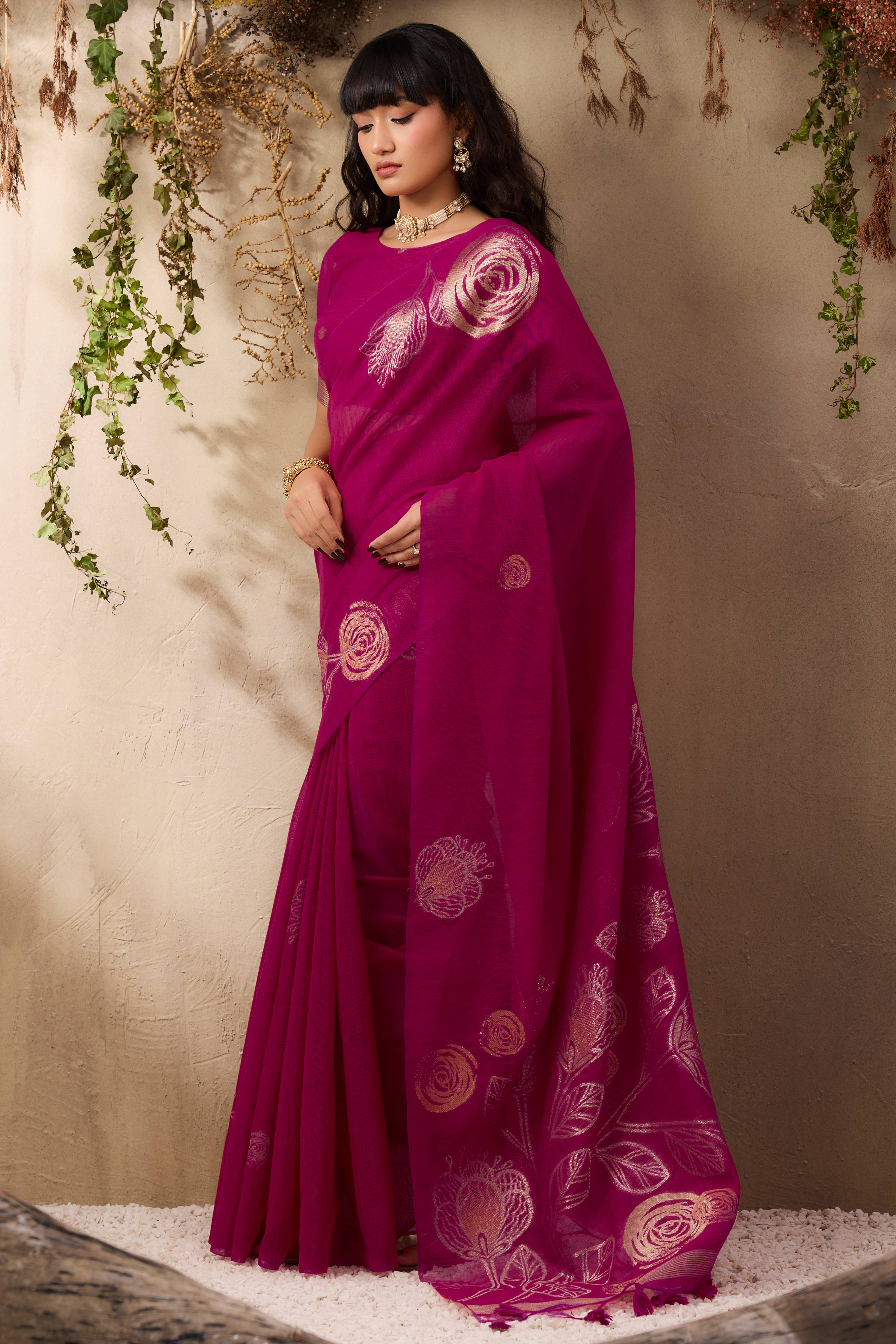 Pink Heritage Munga Art Silk Saree Highlighted with Fine Zari Weaving