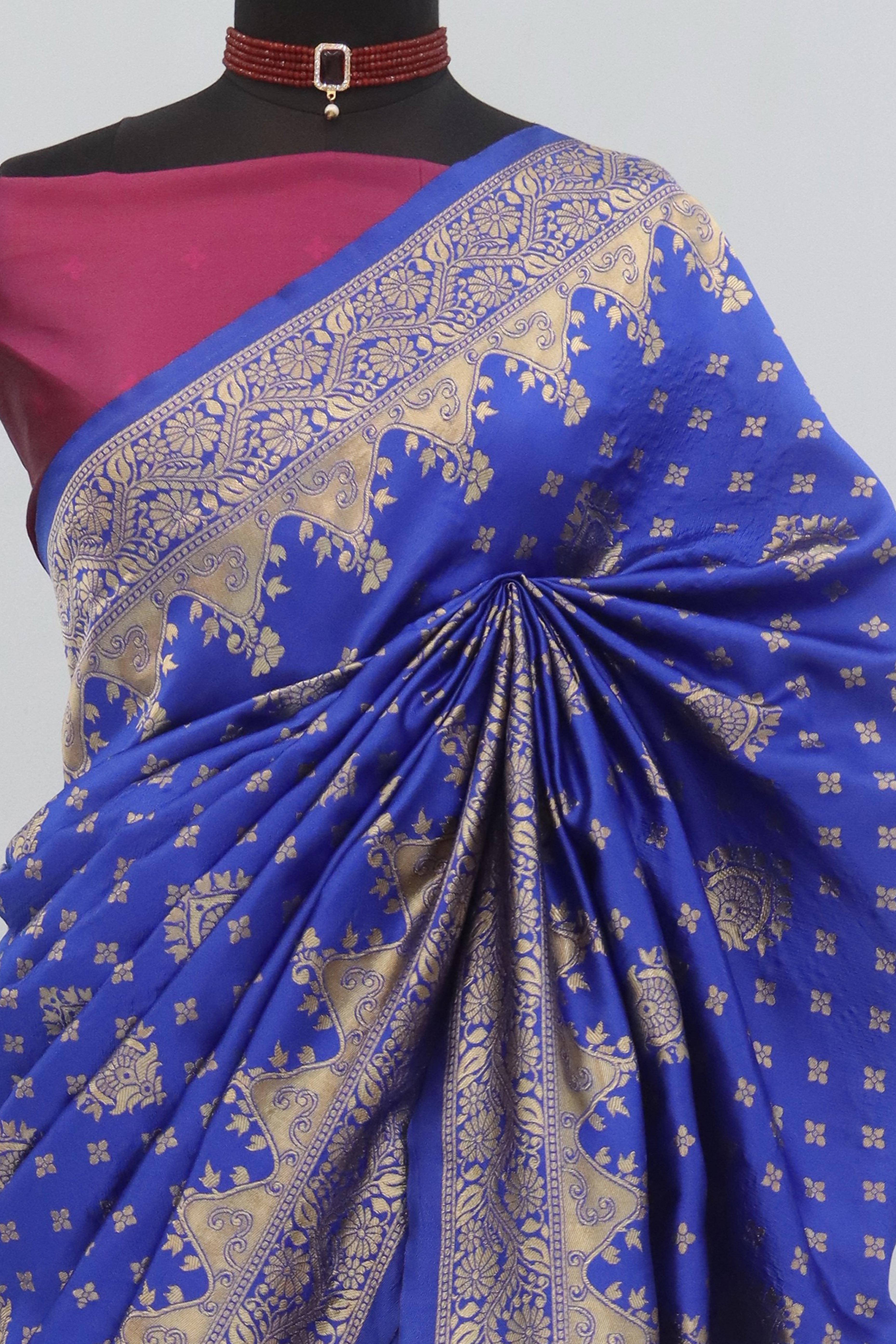 Classic Royal Blue & Pink Silk Banarasi Saree Showcasing Delicate Floral Zari Weaving