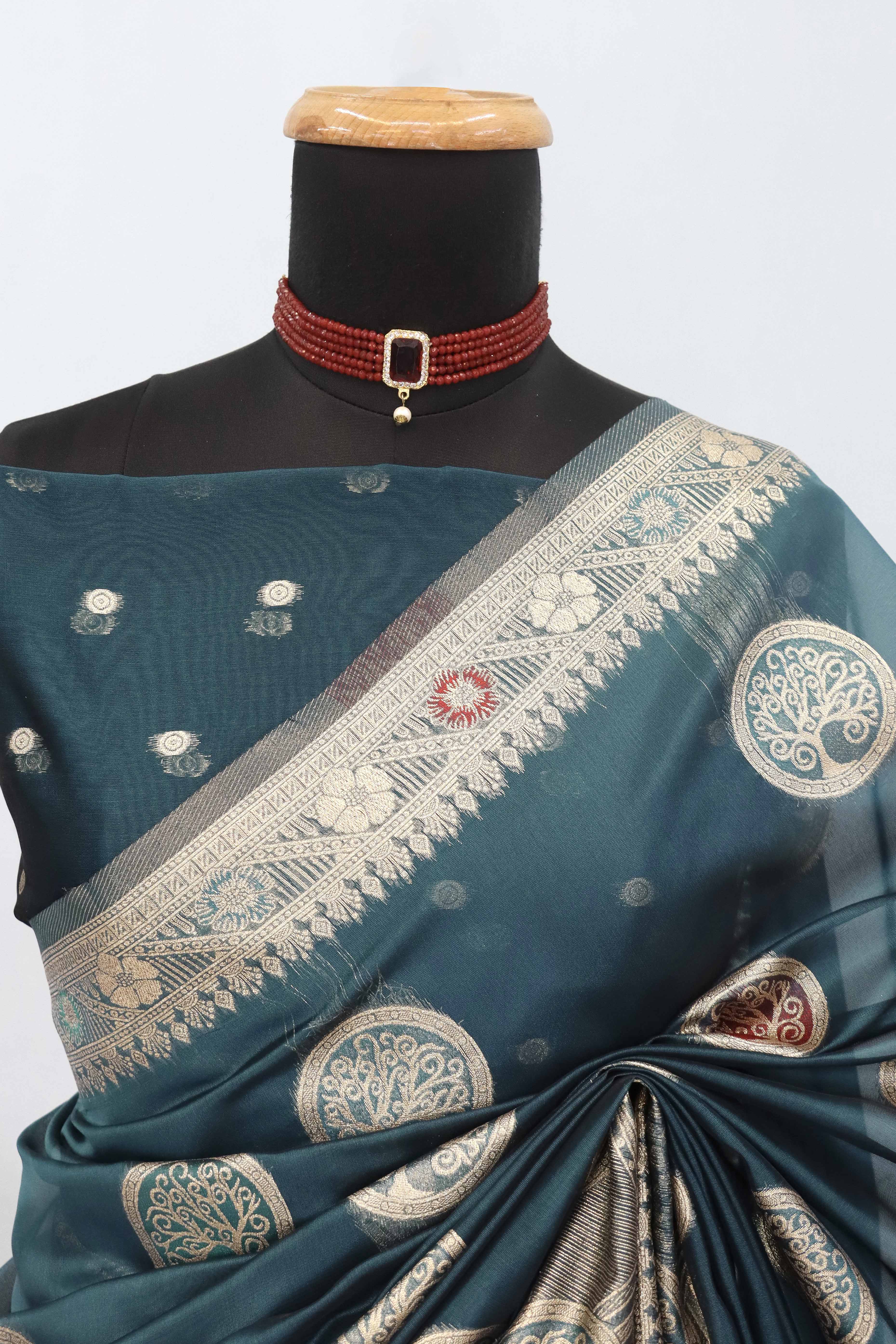 Charming Morpich Blue Zari Woven Floral Organza Saree Accented With Digital Printed Pallu & Latkan