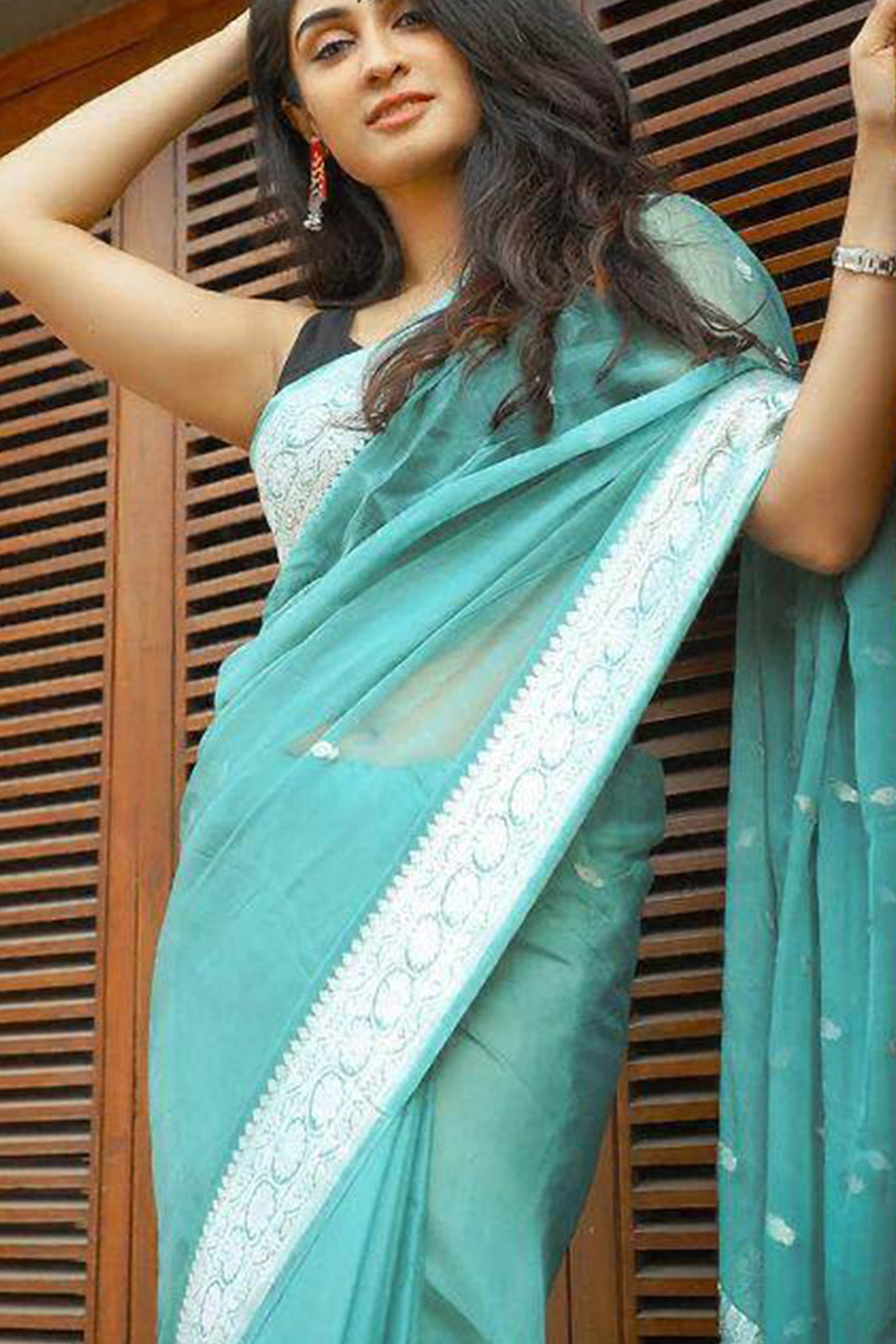 Sea Green Soft Linen Cotton Saree with Zari Weave Elegance