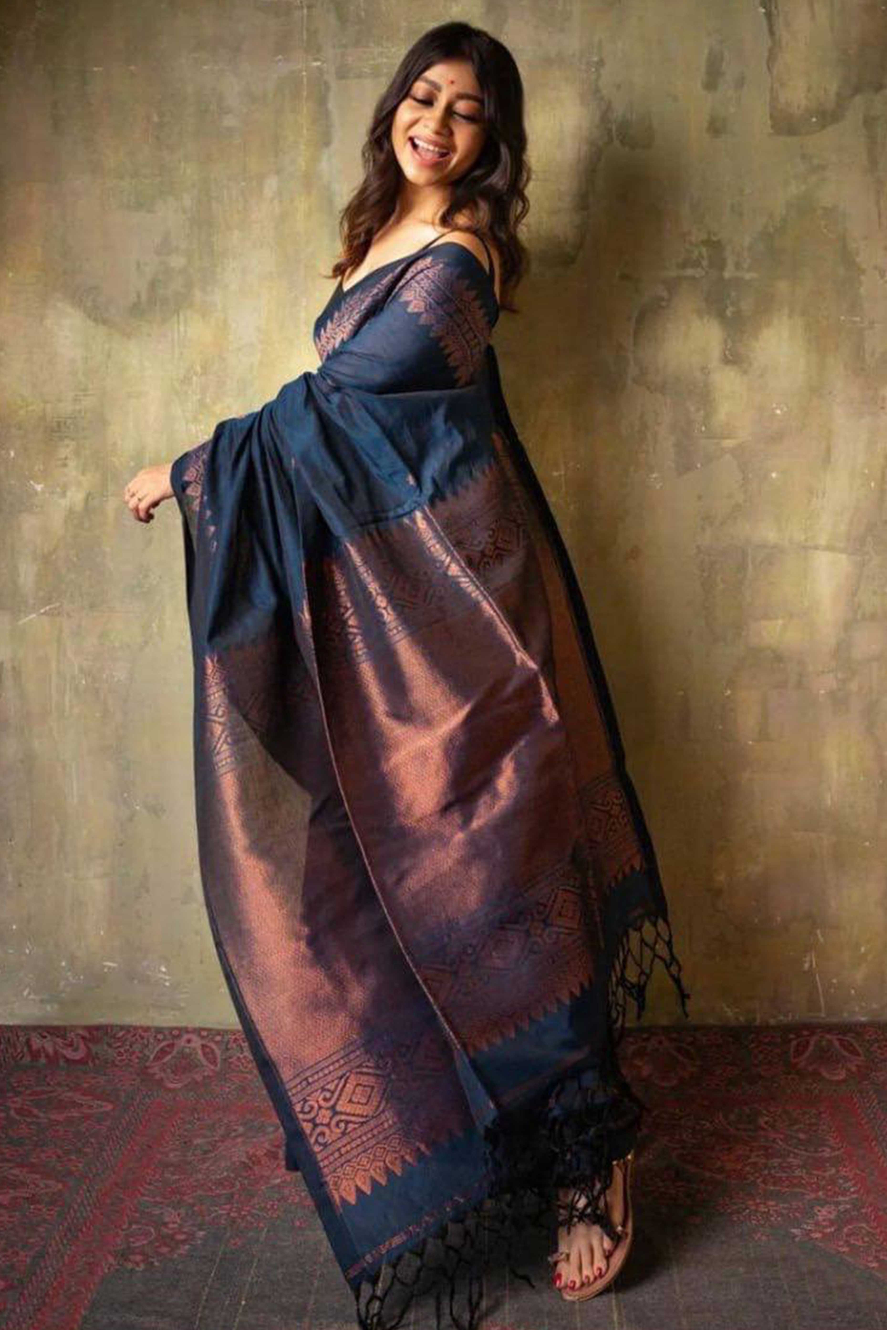 Navy Blue Floral Woven Lichi Banarasi Silk Saree