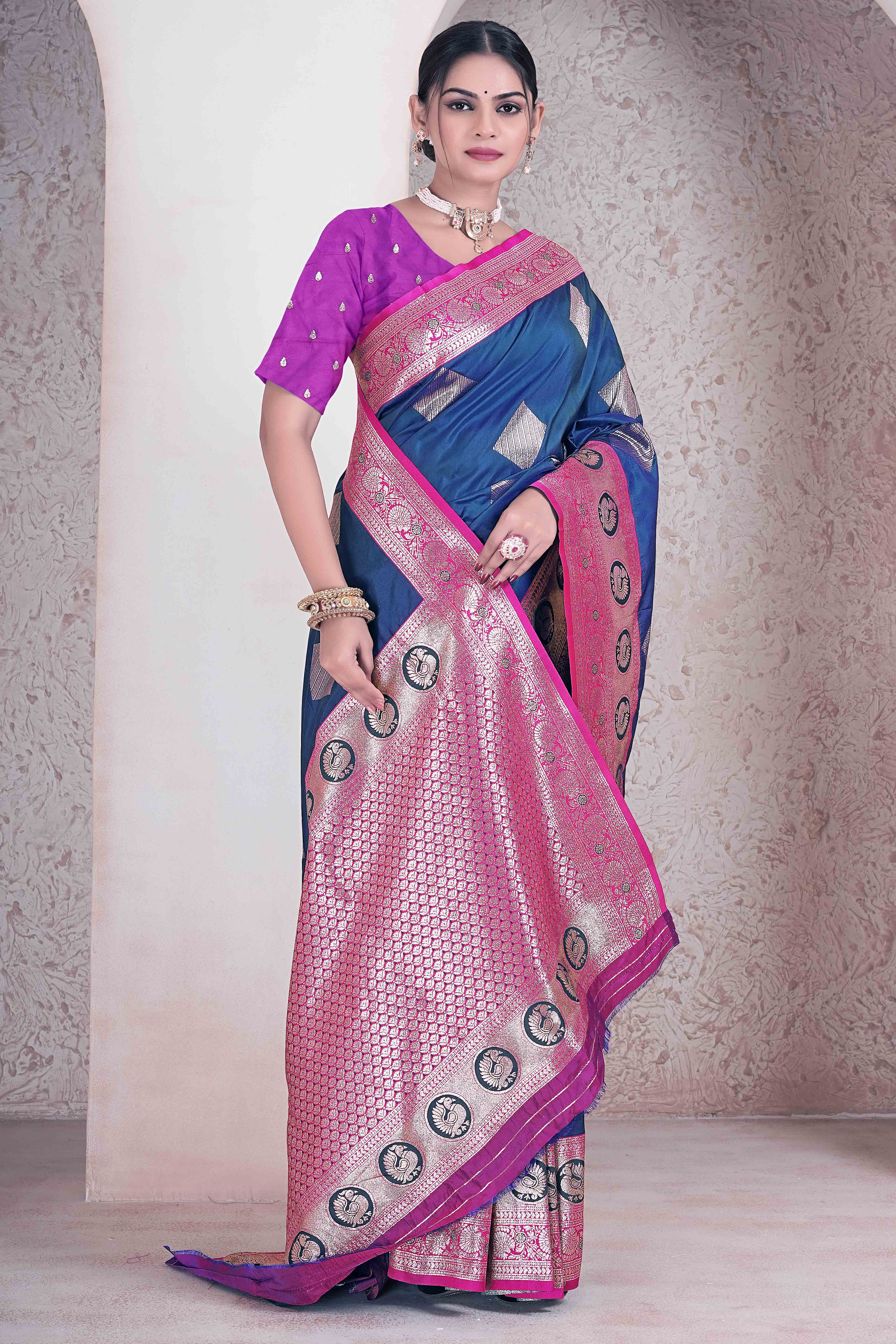 Navy Blue Zari Woven Art Silk Saree With Opulent Banarasi Pallu Work