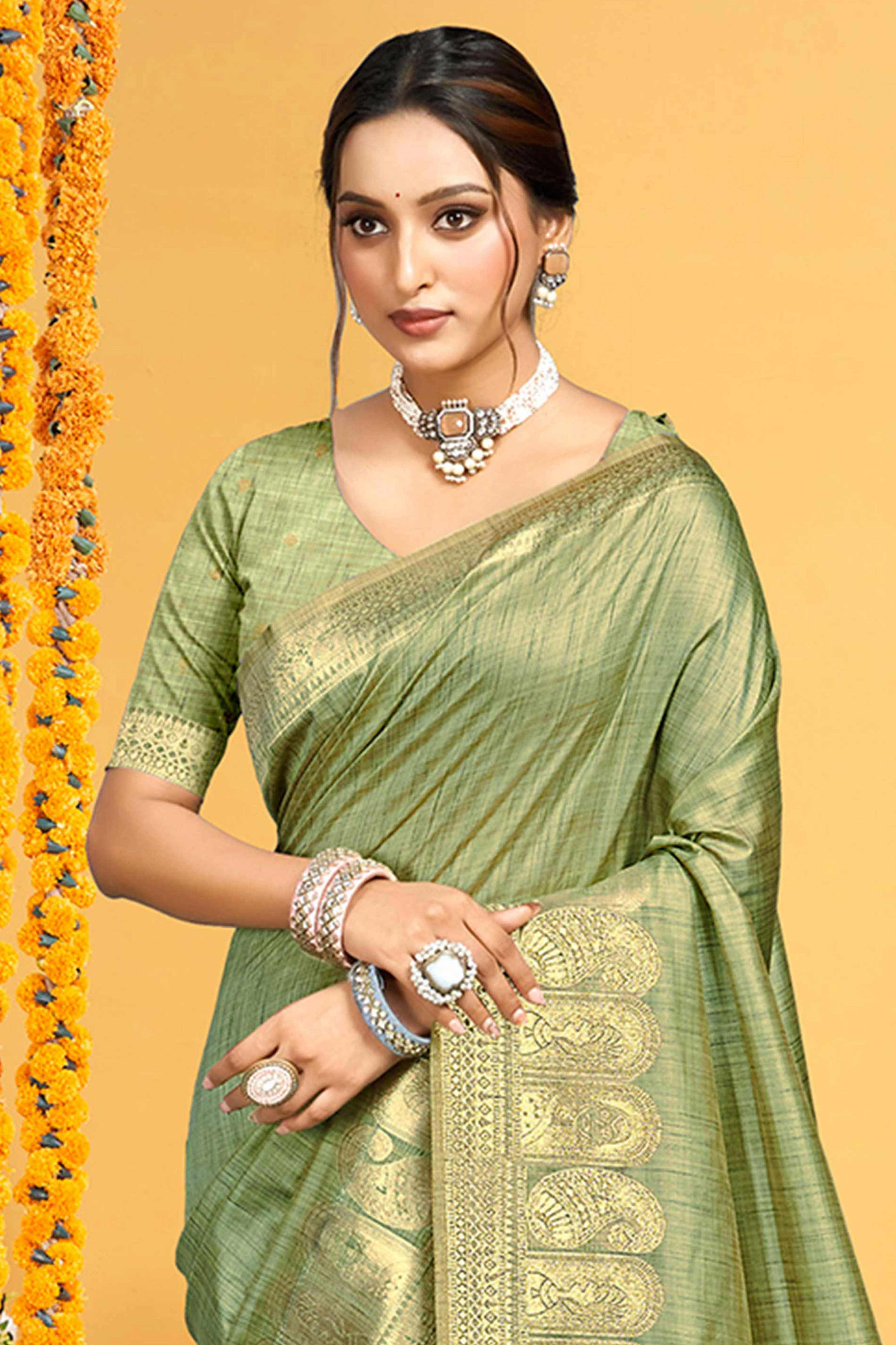 Classic Green Floral & Paisley Design Weaving Assam Silk Blend Saree With Tassel Pallu