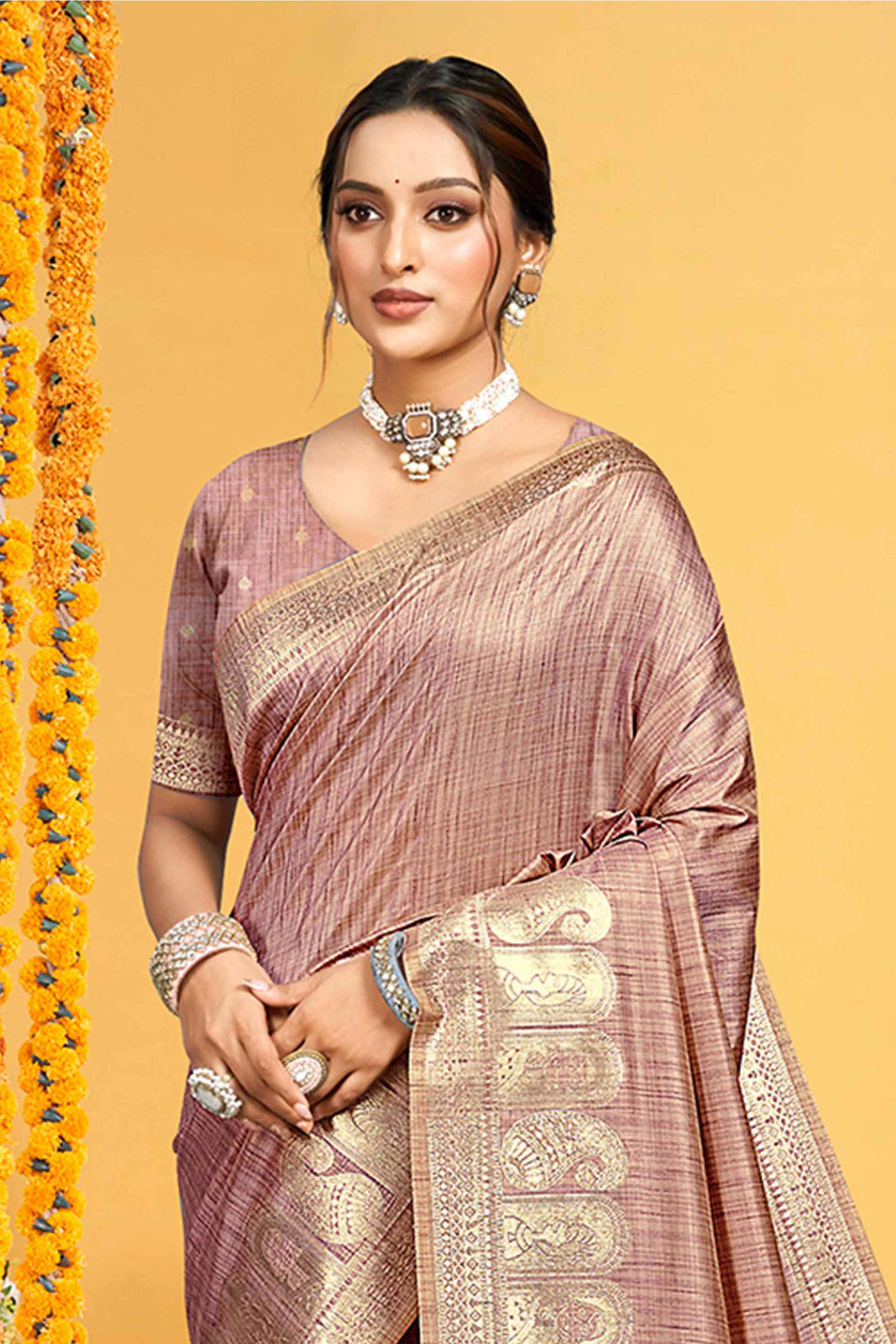 Classic Mauve Floral & Paisley Design Weaving Assam Silk Blend Saree With Tassel Pallu