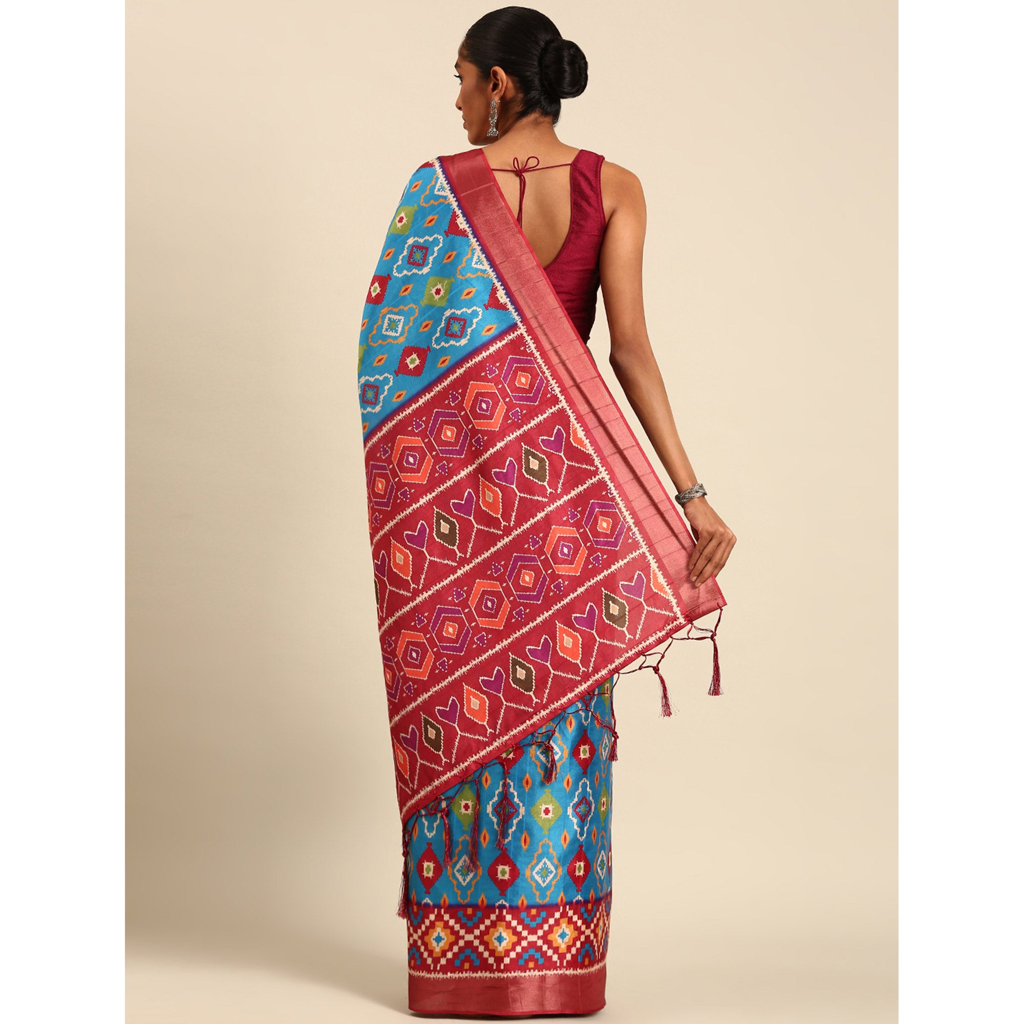 Blue Digital Printed Cotton Blend Saree With Woven Border