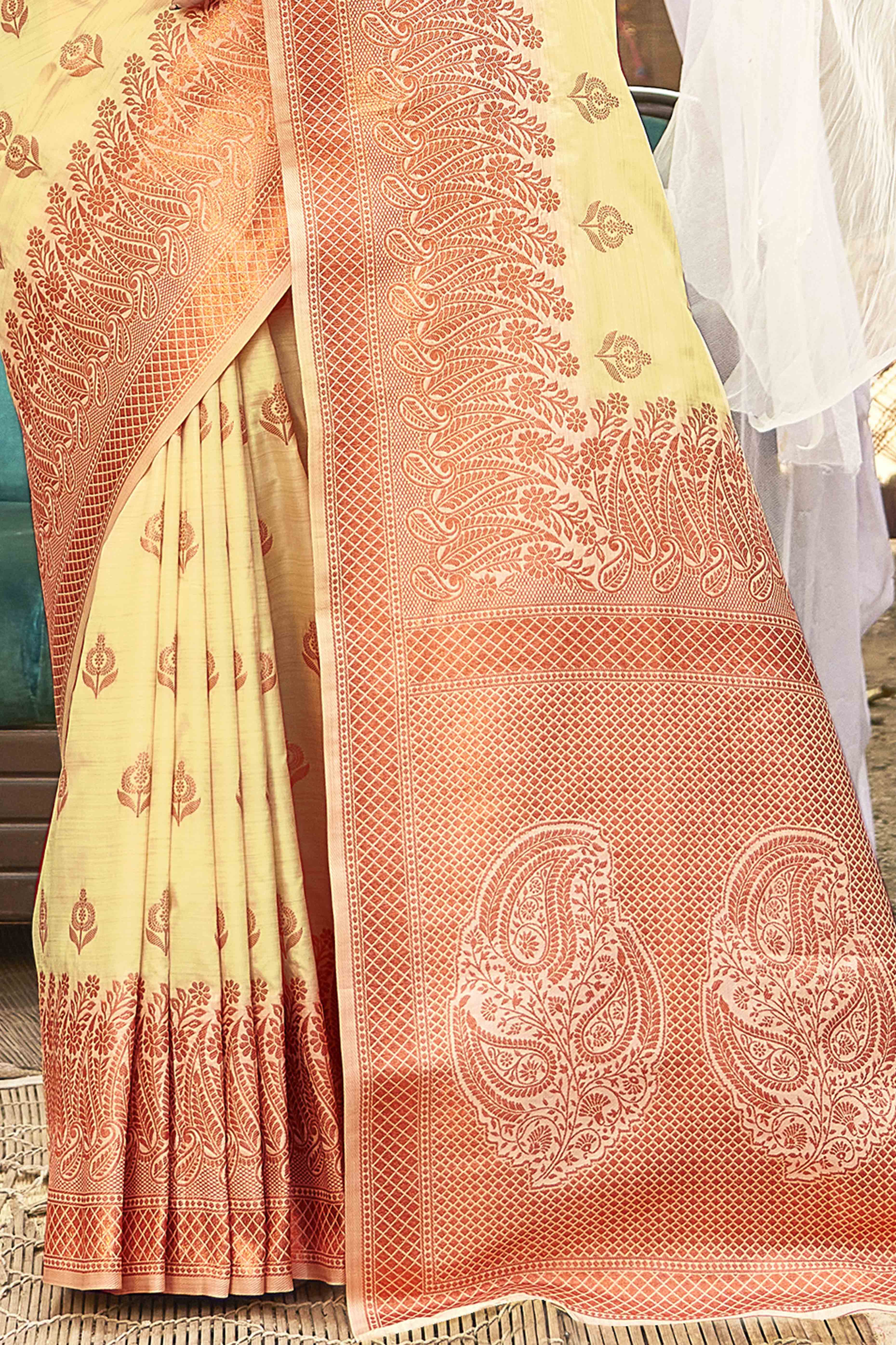 Charming  Yellow  Banarasi Silk Saree With Floral Zari Weaving Work