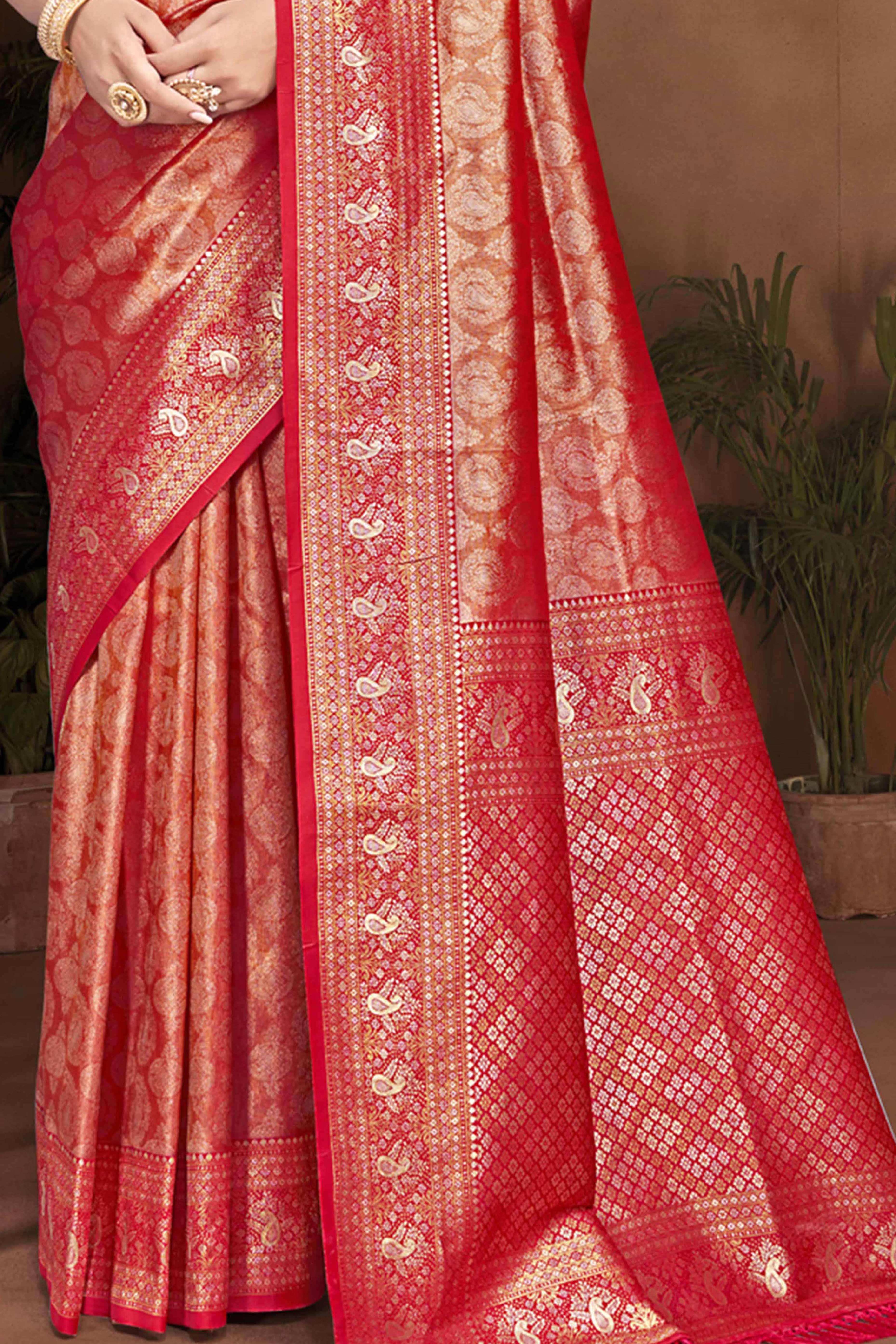 Exclusive Maroon Paisley & Floral Pattern Weaving Kanjivaram Silk Saree With Tassel Pallu