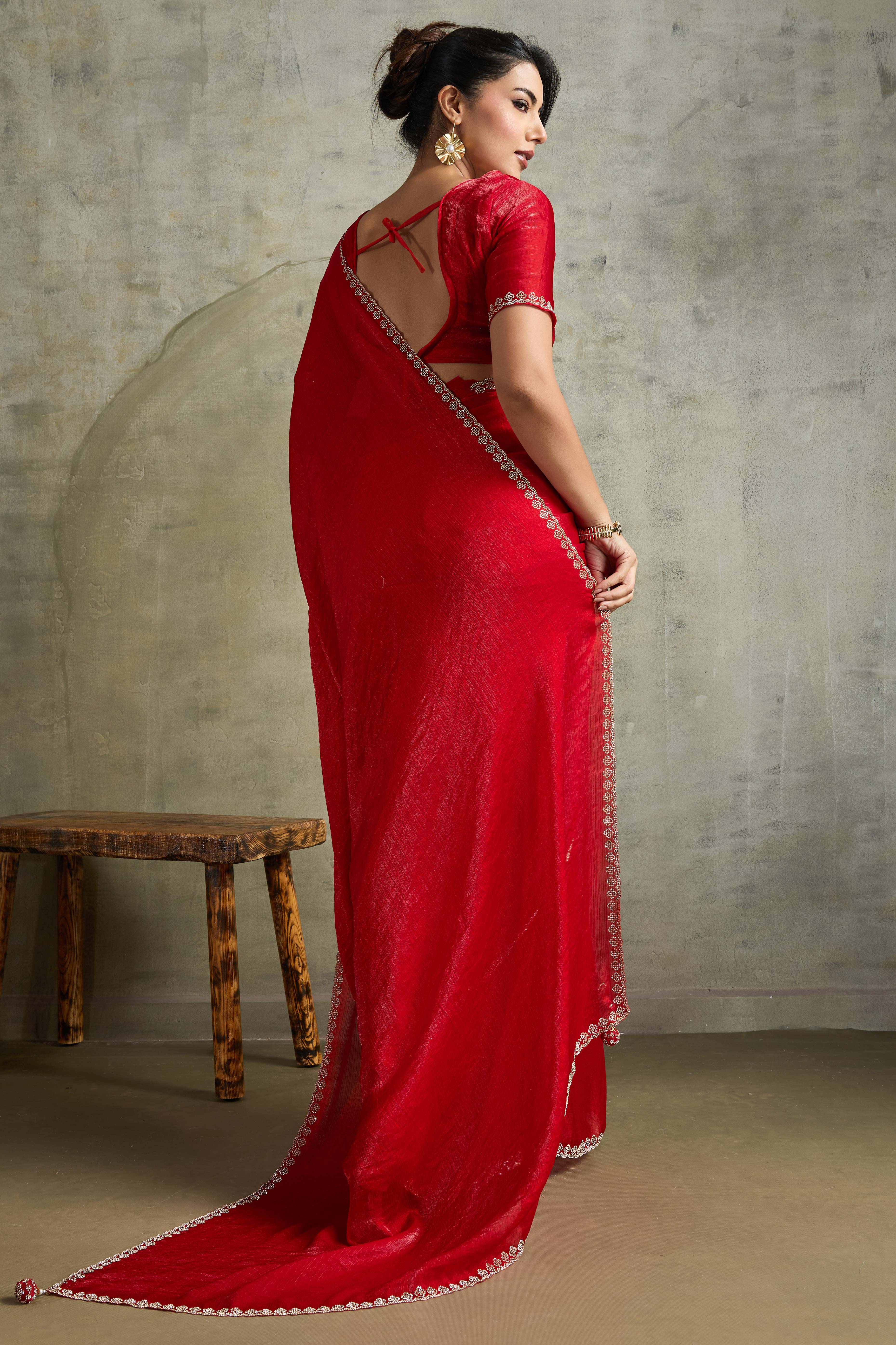 Red Solid Chiffon Saree With Sparkling Zarkan Border & Latkan Pallu