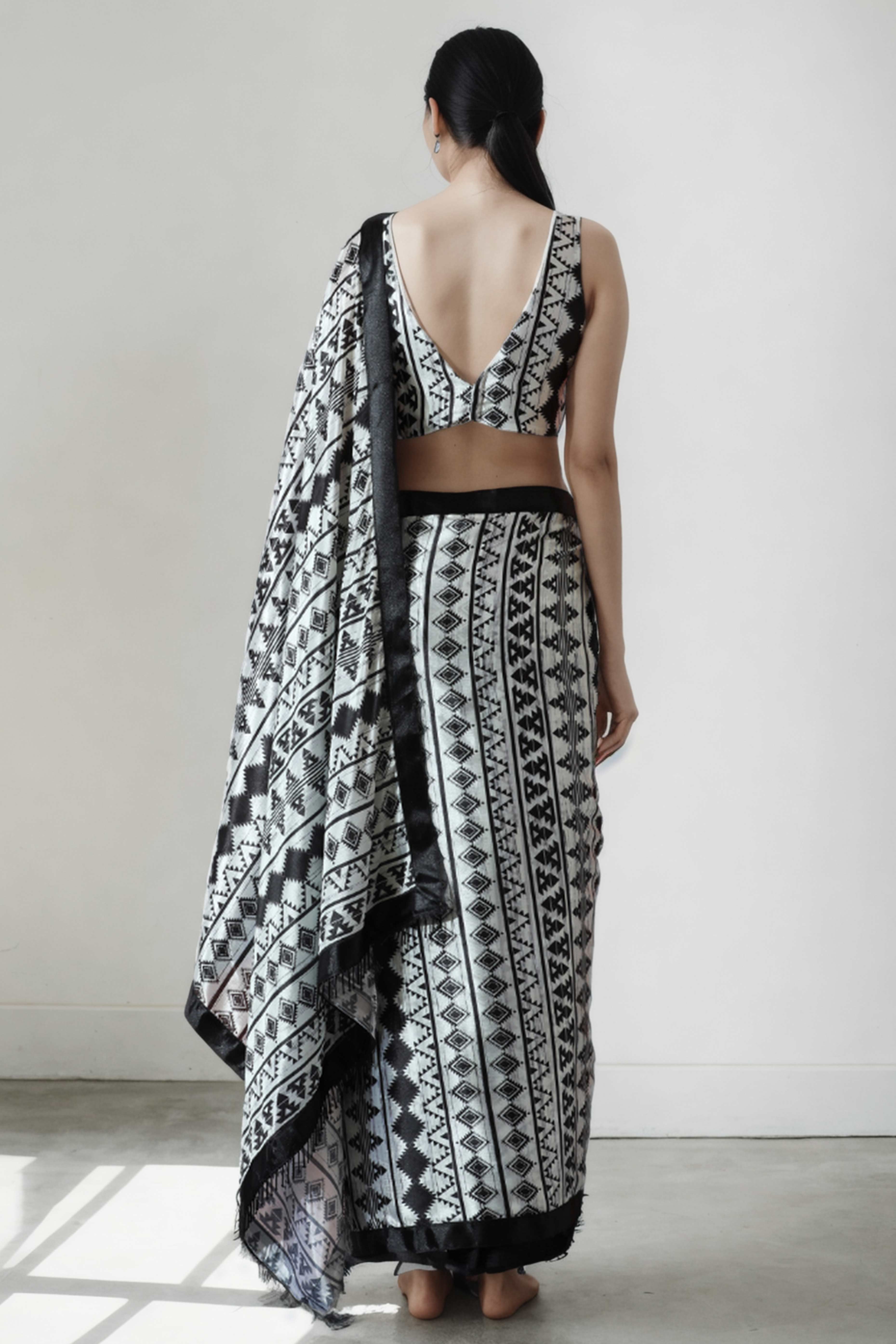 White & Black Geometric Digital Printed With Intricate Lace Border Pallu Chinon Ready To Wear Saree