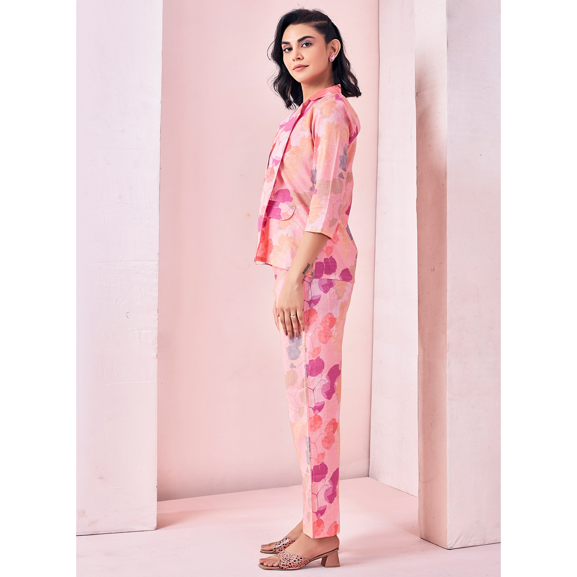 Peach Floral Printed Pure Cotton Co-ord Set With Jacket