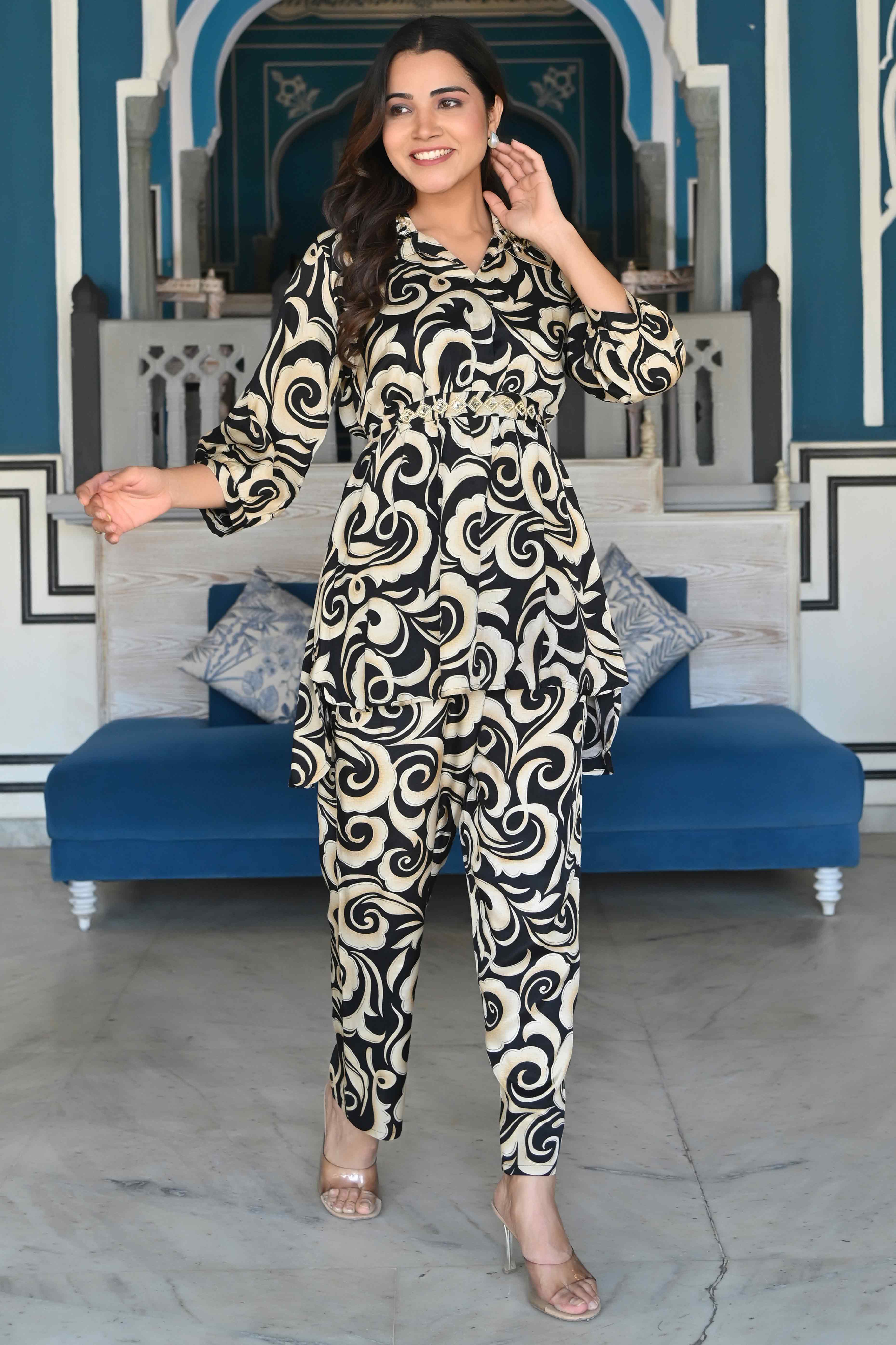 Black & Ivory Printed Muslin Front Knot Co-ord Set