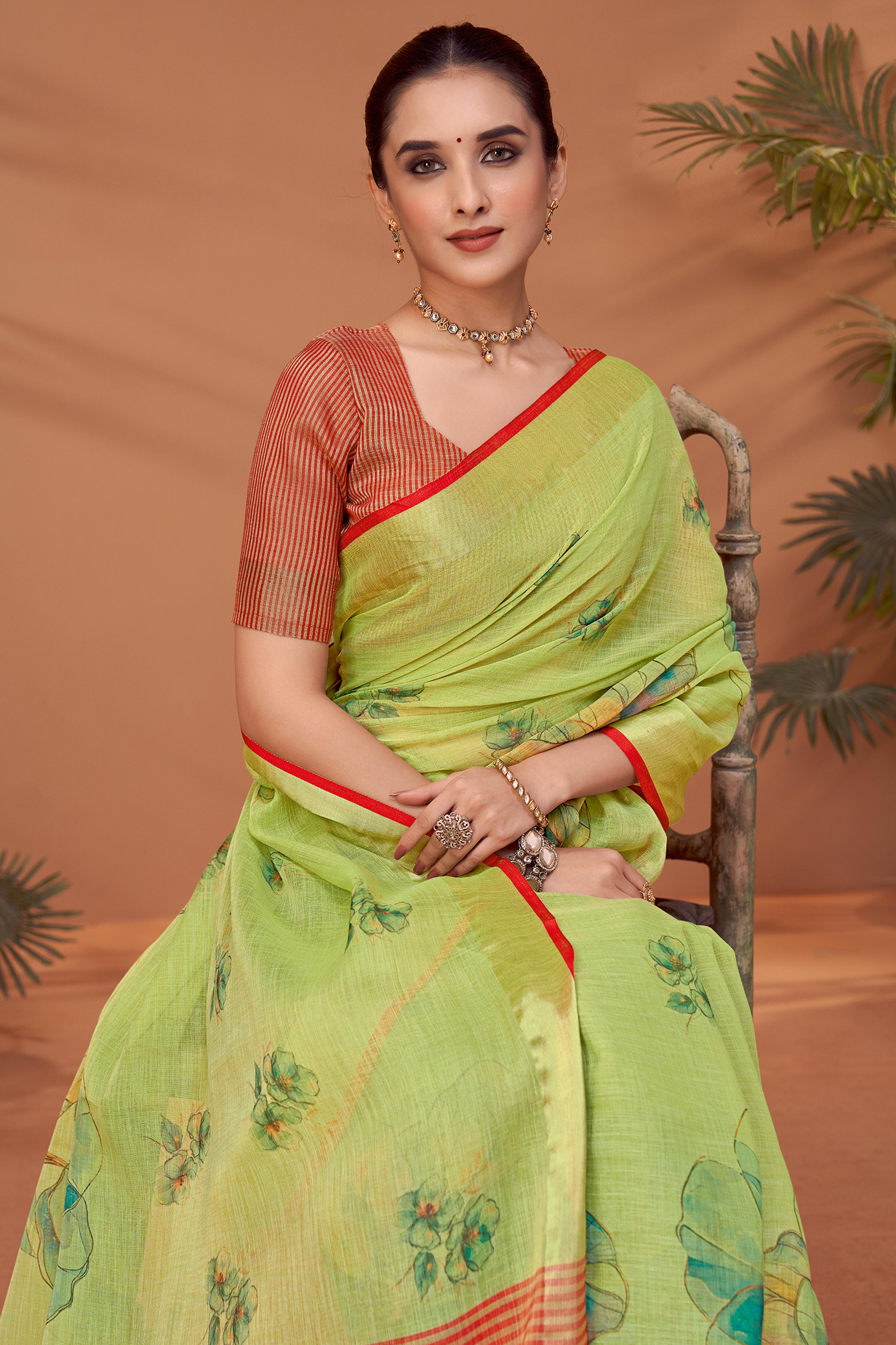 Green Woven Floral Printed Linen Blend Saree with Soft Elegant Texture