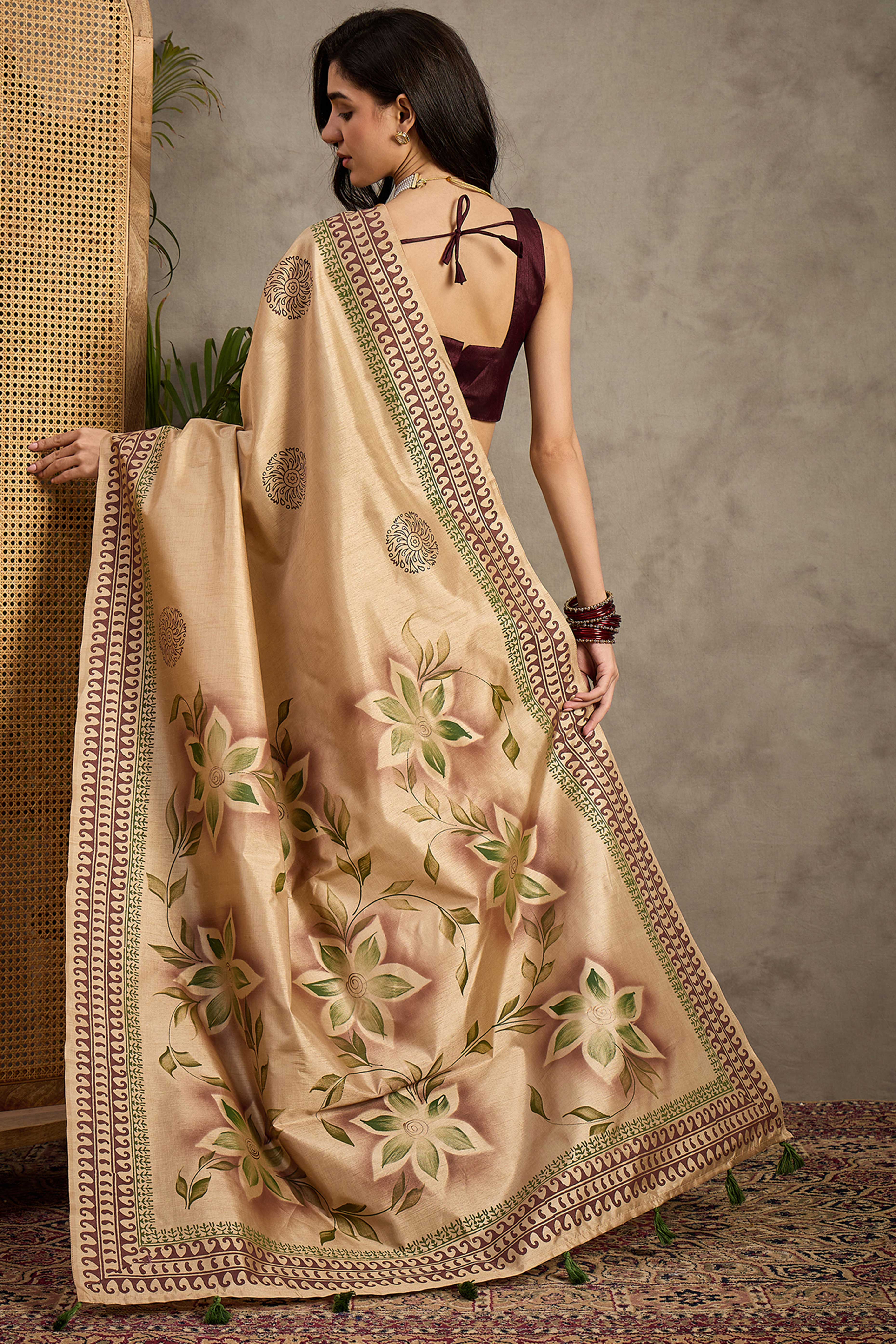 Graceful Beige Floral Printed Kozi Cotton Silk Saree Featuring Tassel Accents Pallu