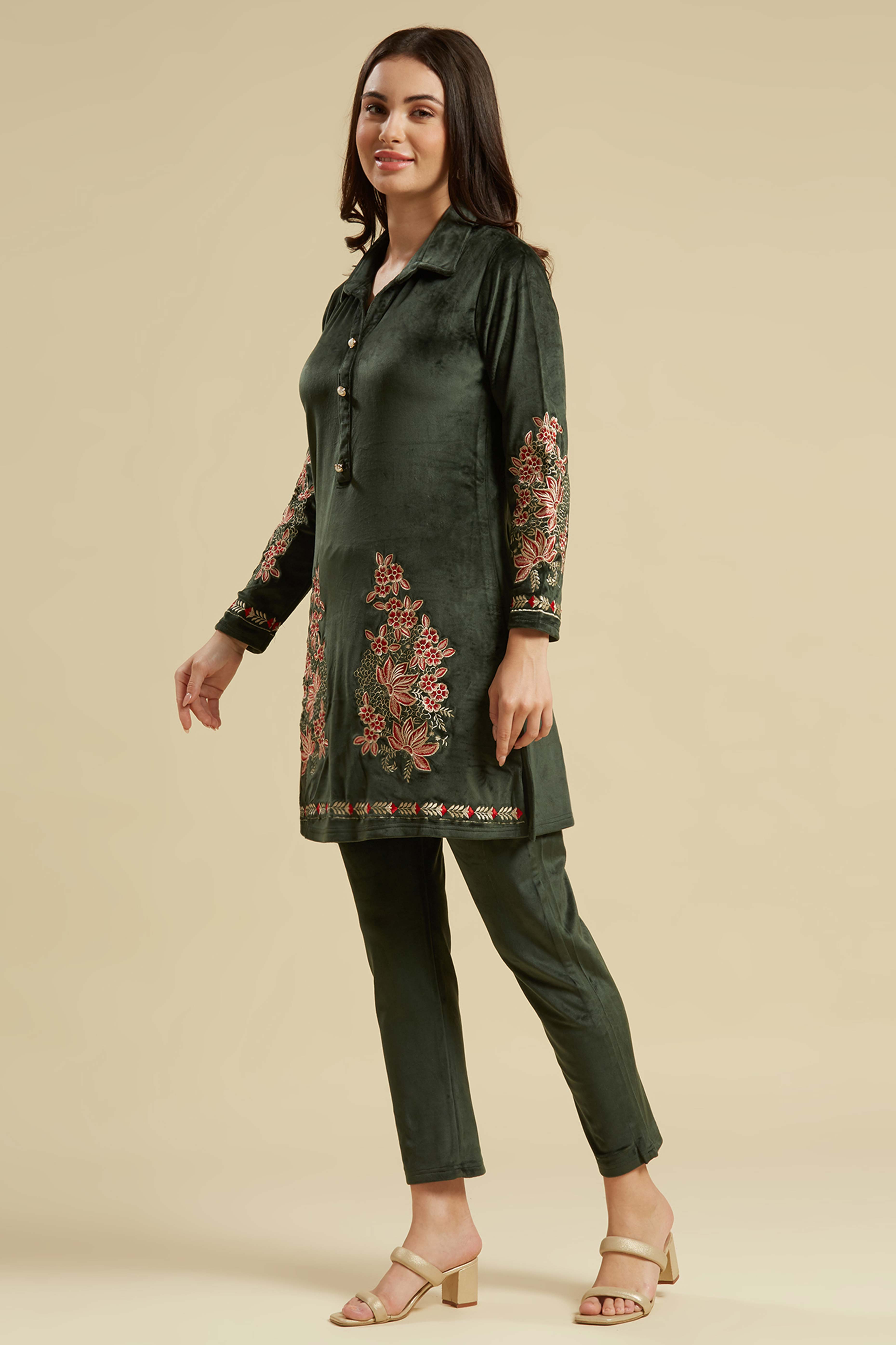 Green Embroidered Velvet Straight Top Bottom Set