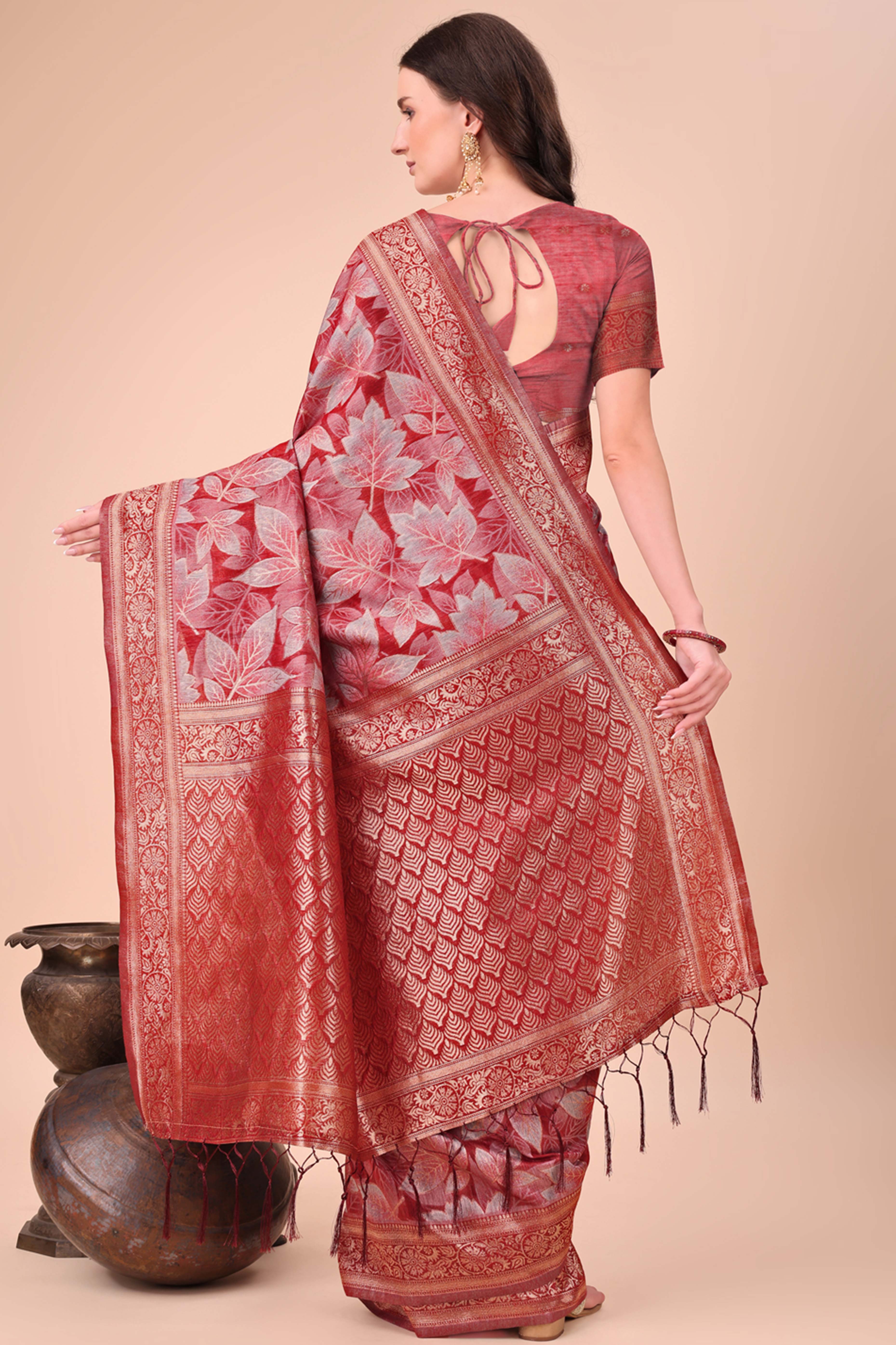 Red Floral Zari Woven Cotton Blend Saree With Soft Tassel Edging