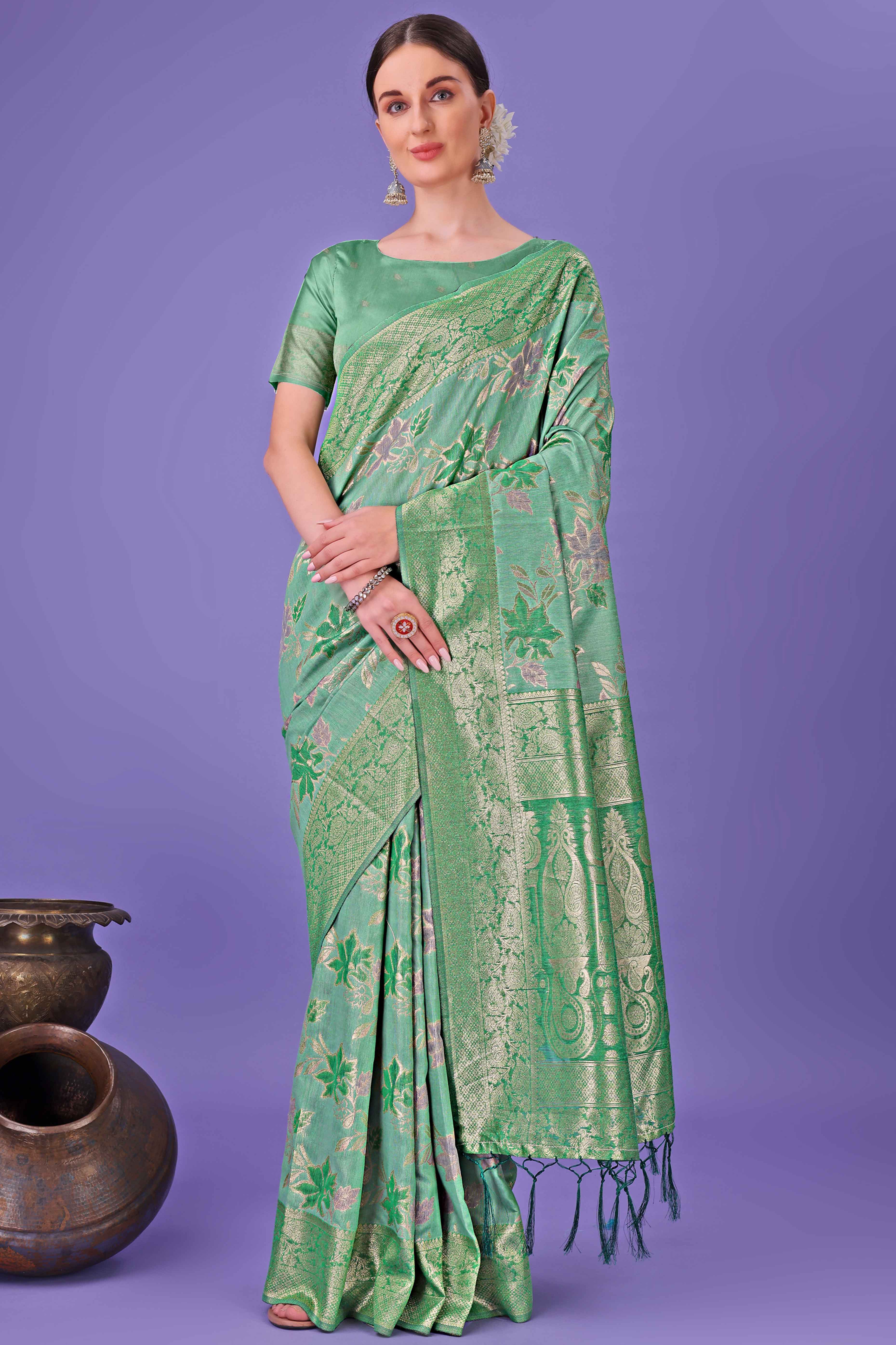 Green Floral Zari Woven Saree in a Lustrous Cotton Silk Blend