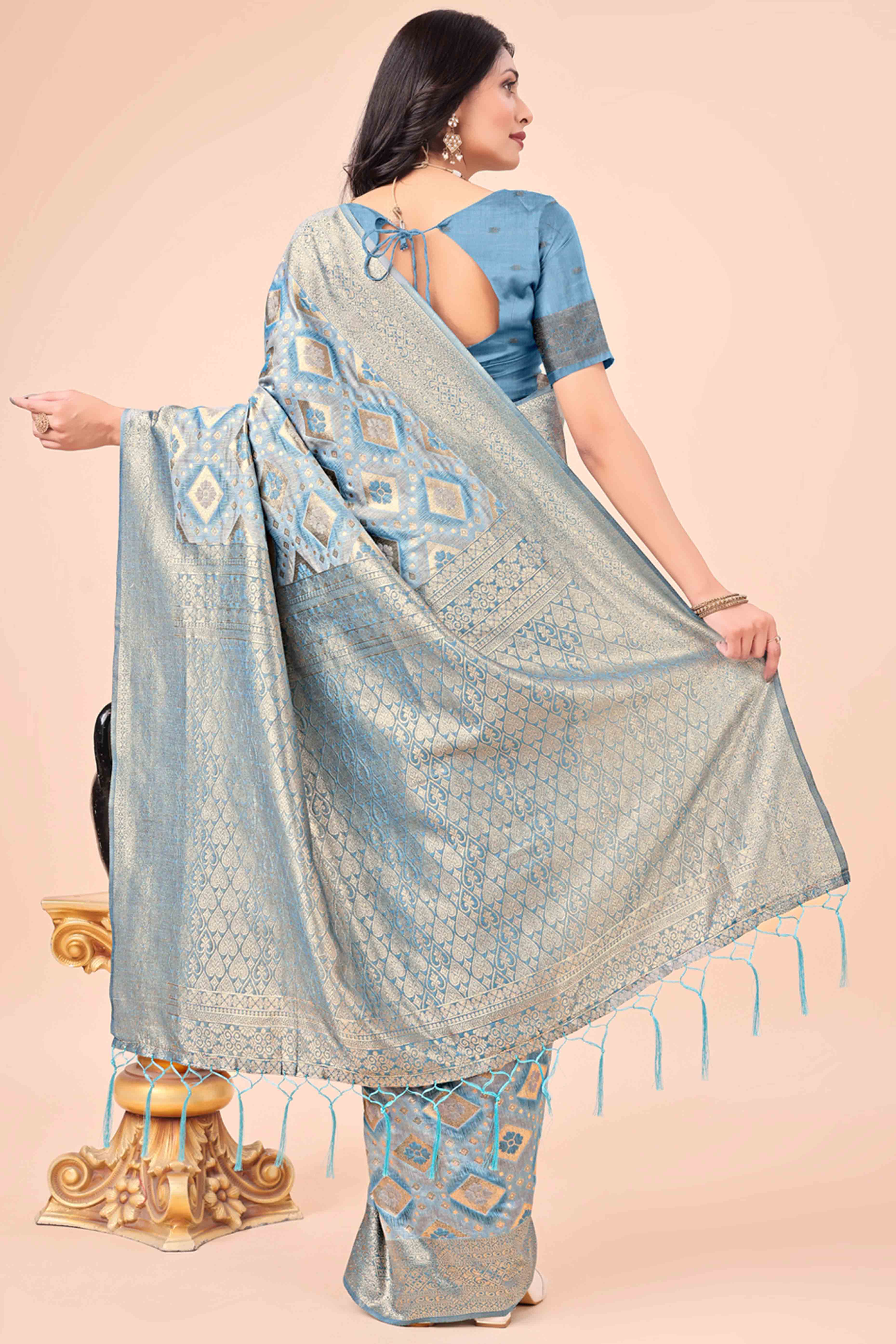 Floral Weaving On Bluish Grey Cotton Blend Saree With Tassels