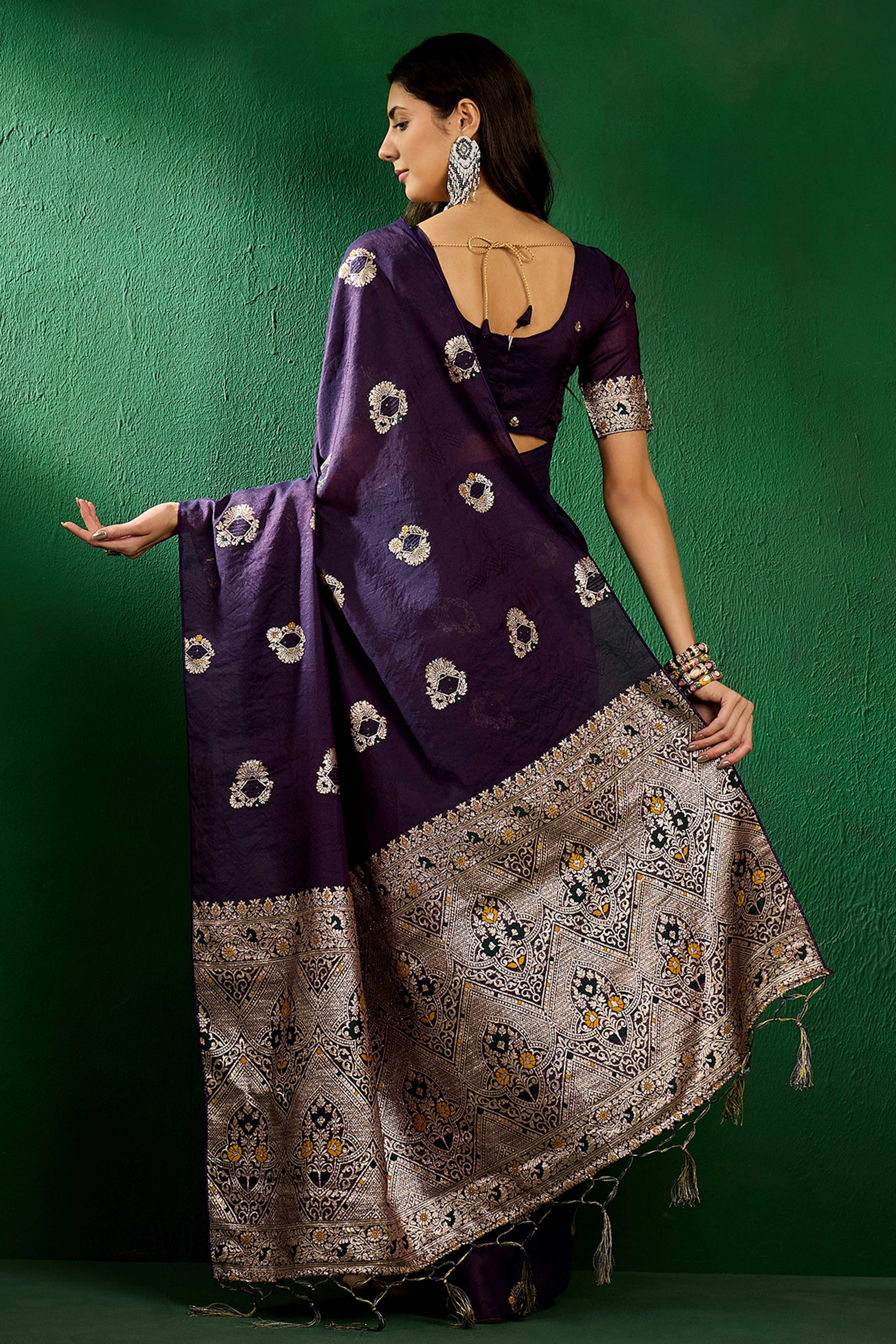 Dark Purple Cotton Blend Meena Jacquard Saree Enhanced With Floral Weaving & Tassel Pallu