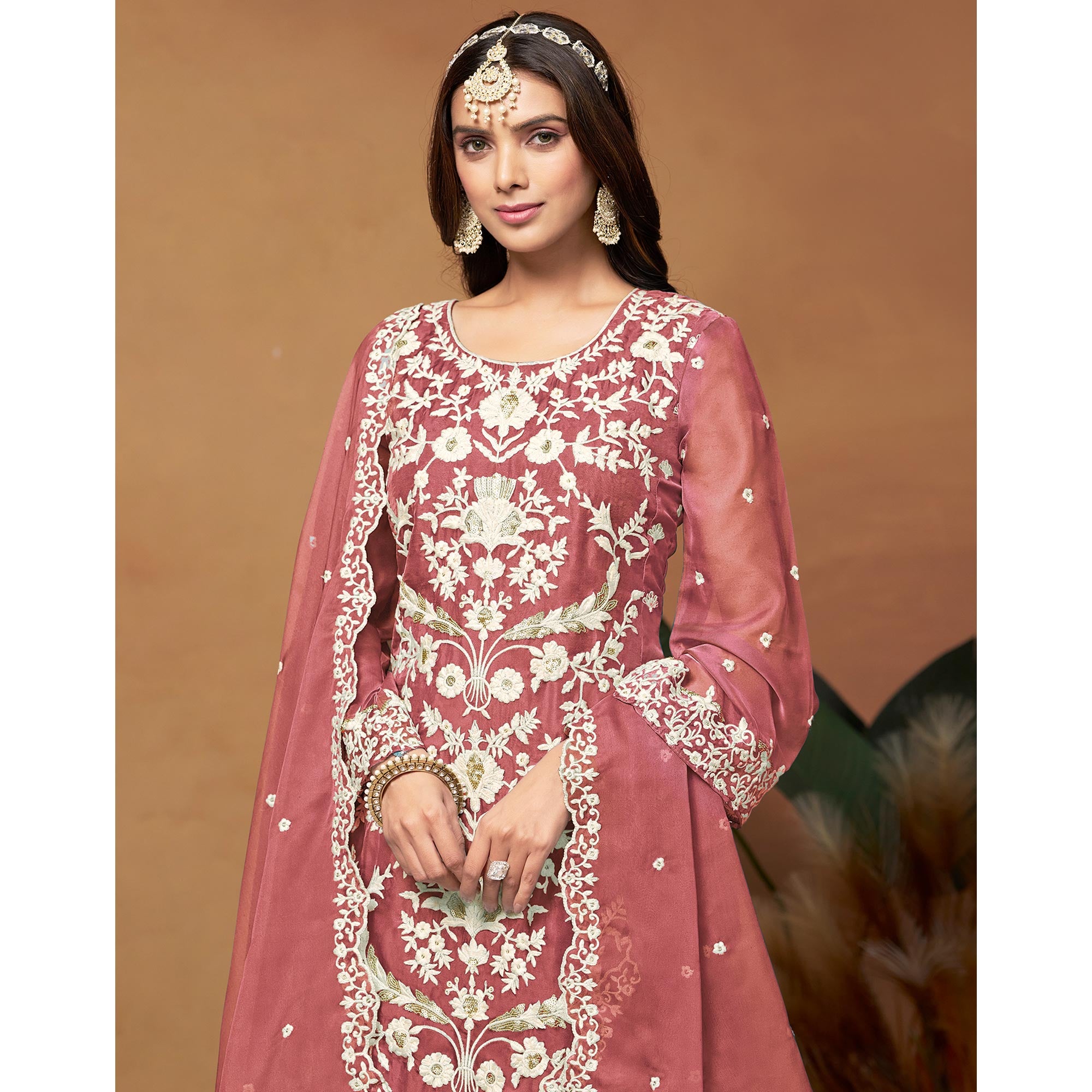 Peach Floral Sequins Embroidered Organza Semi Stitched Salwar Suit