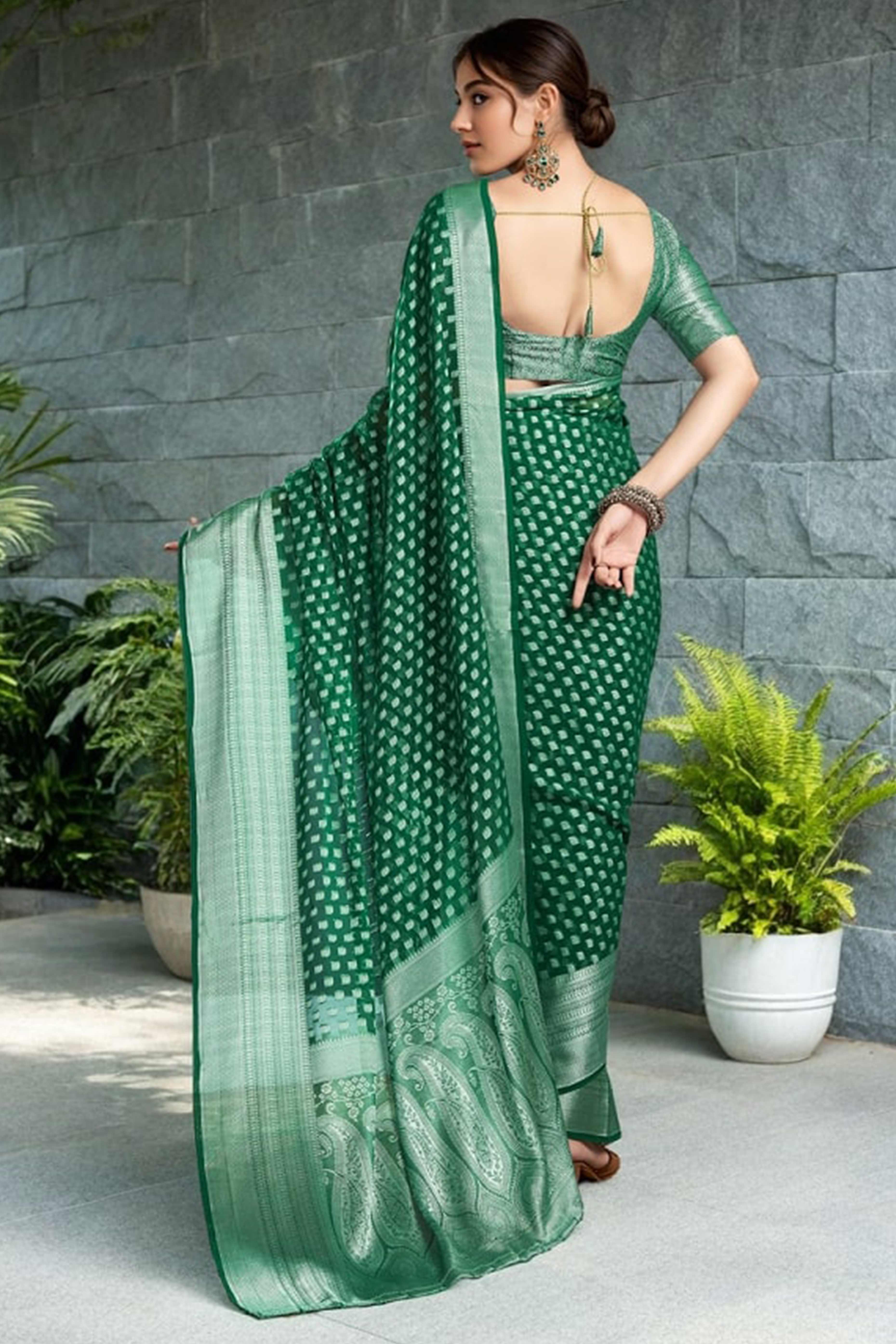 Green Weaving Jacquard Georgette Saree Featuring Ornamental Pallu Design