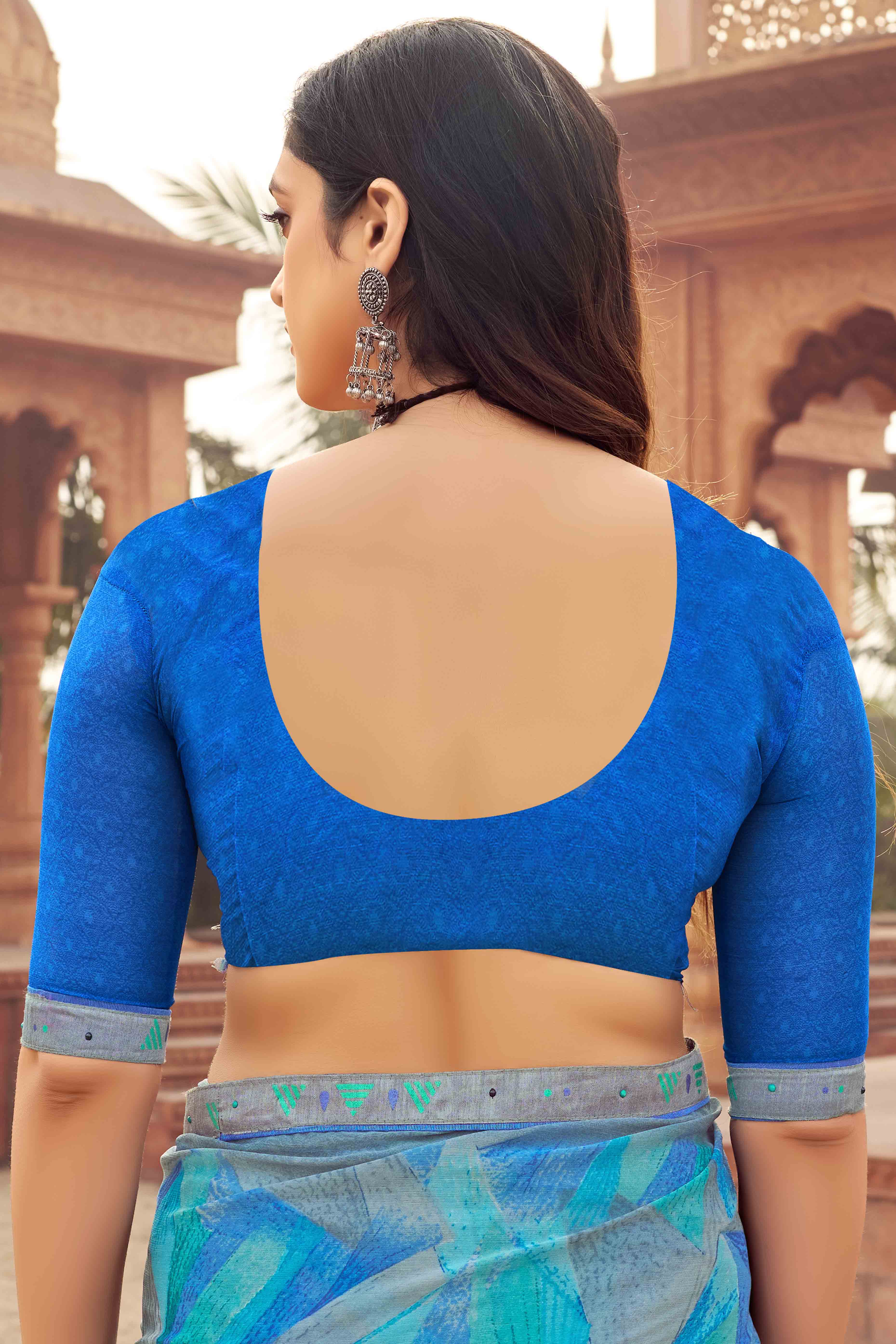 Blue Abstract Printed Chiffon Saree