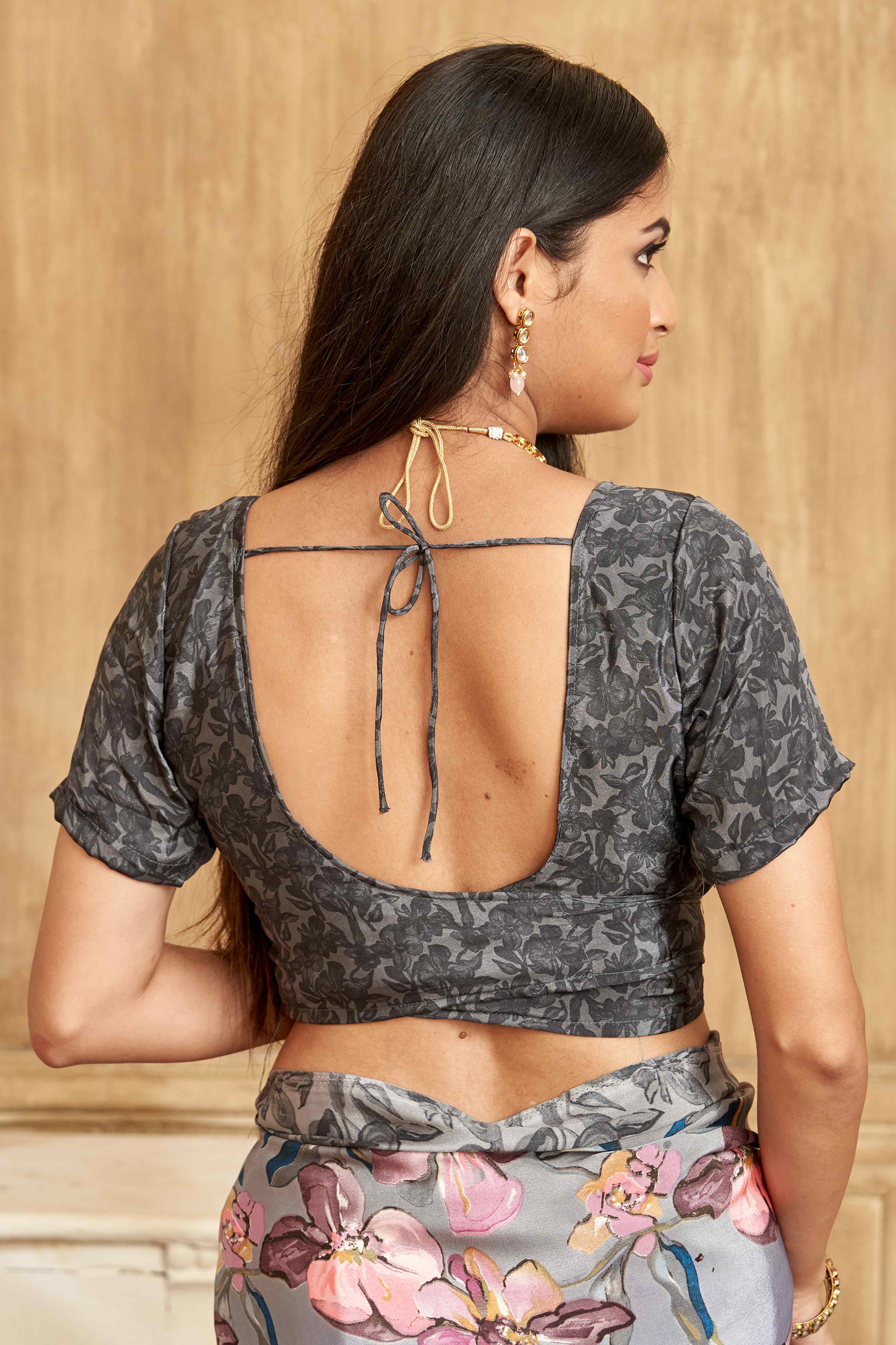 Grey Floral Printed Crepe Silk Saree