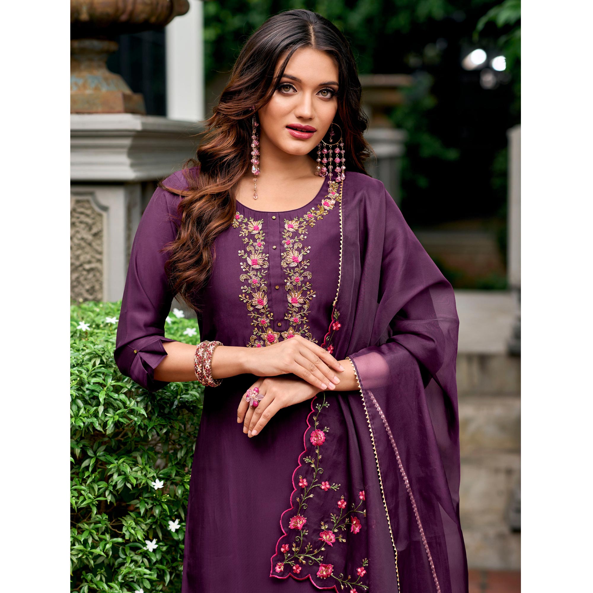 LILY-AFGHANI-14101