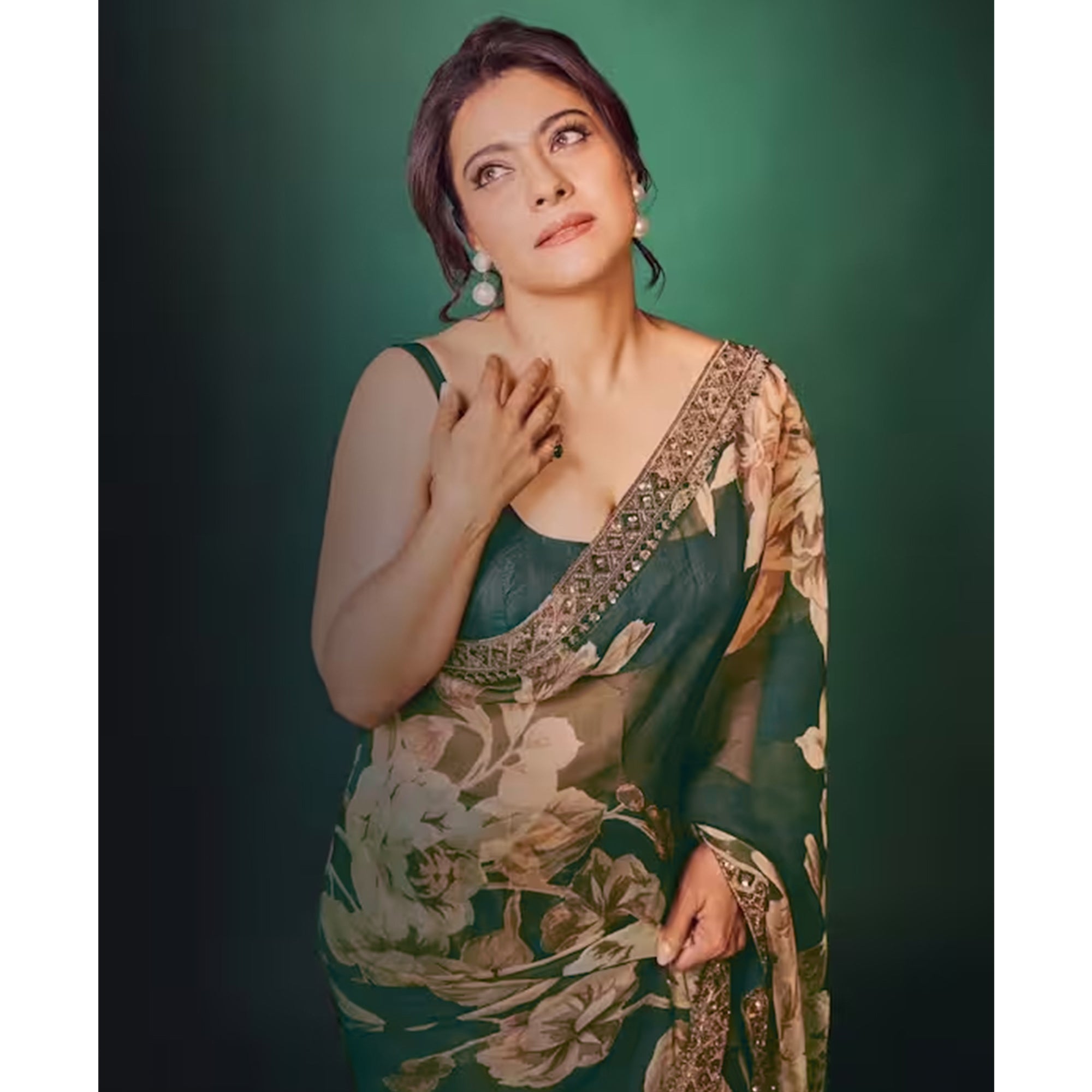 Green Floral Digital Printed Organza Saree With Lace Border