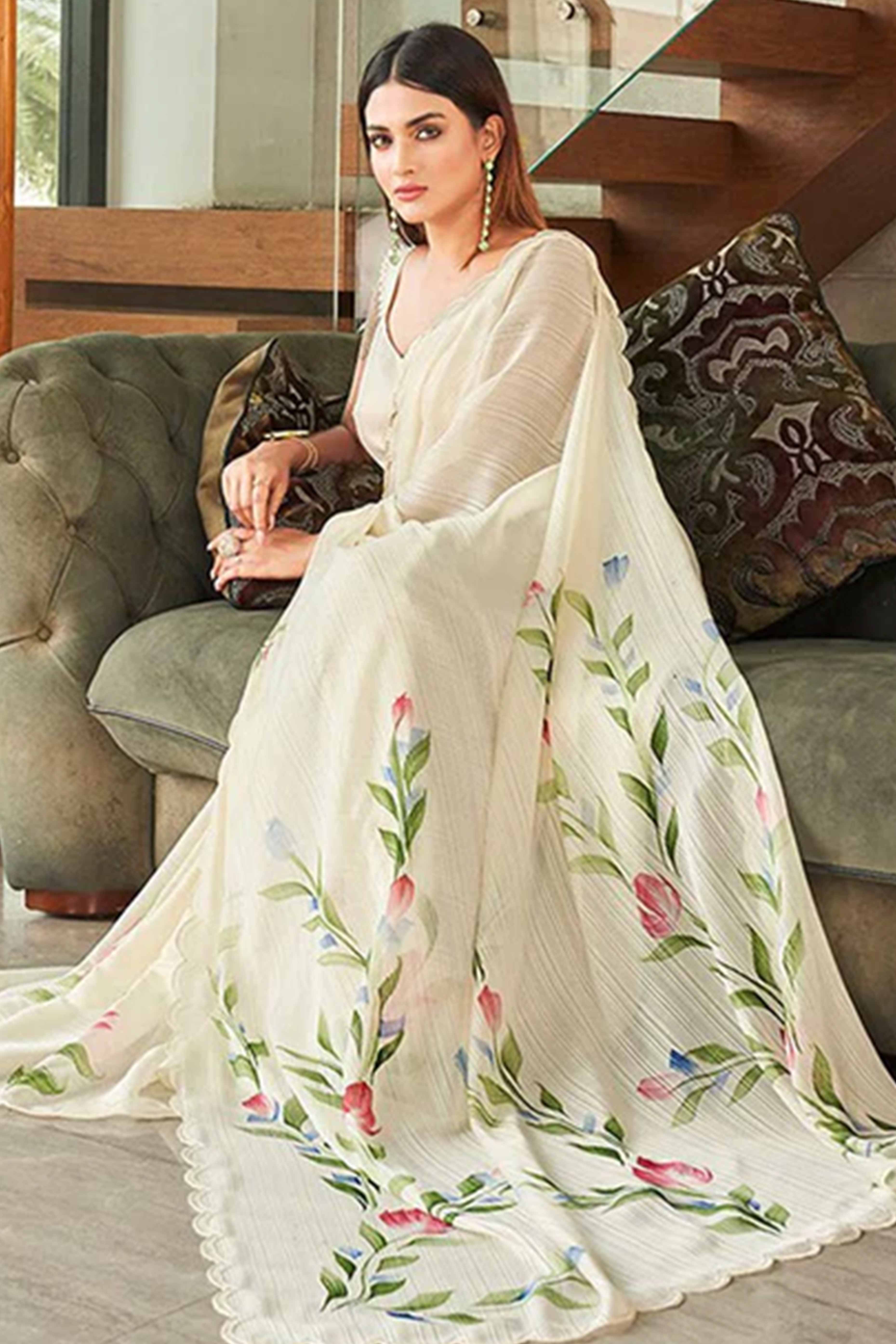 Graceful Offwhite Chiffon Saree With Delicate Floral Print & Elegant Piping Border Work