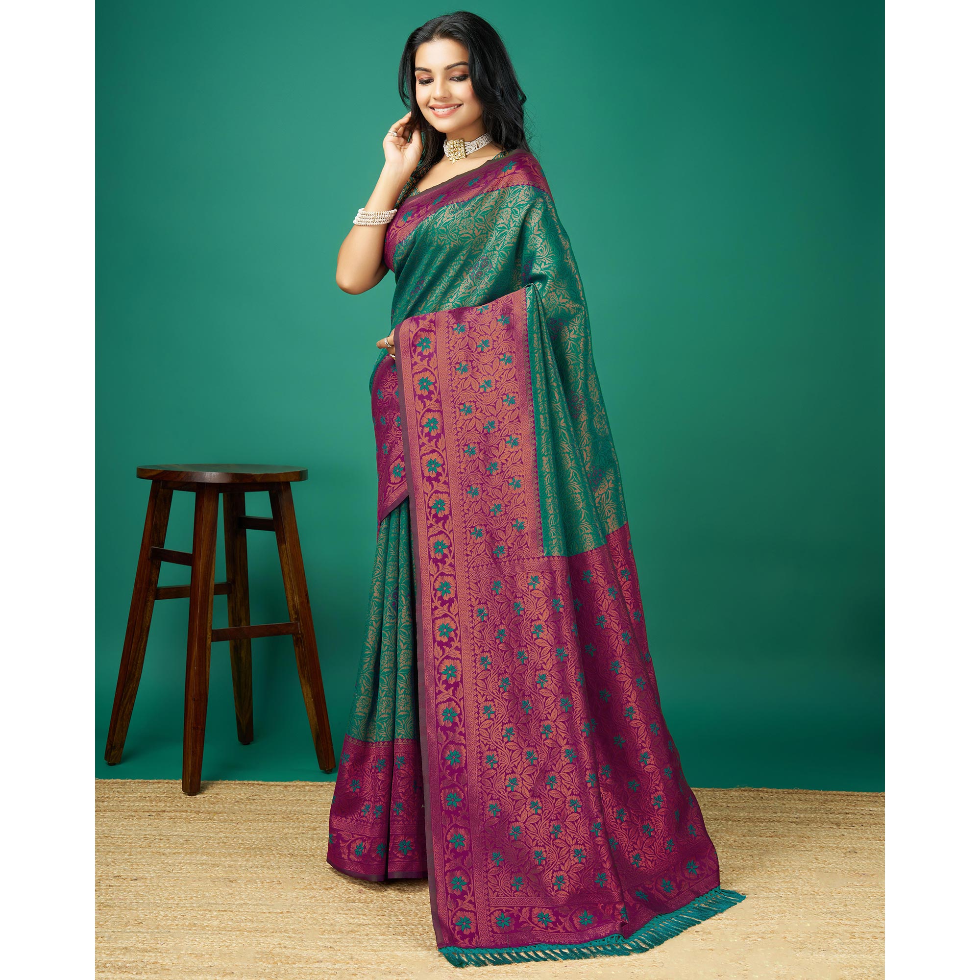 Rama Green Zari Woven Banarasi Silk Saree With Tassels