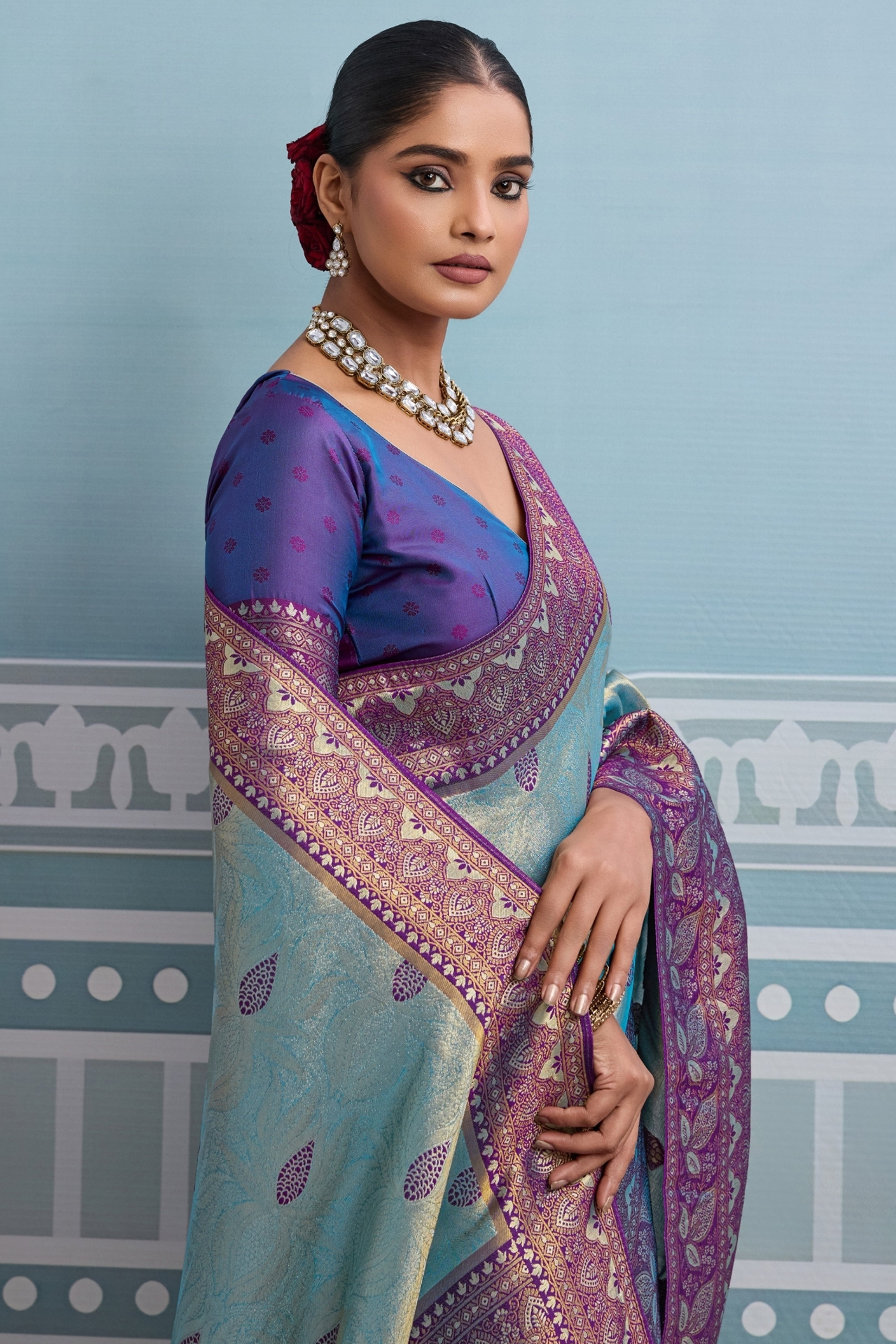 Sea Green Soft Kanjivaram Silk Saree with Elegant Zari Weaving