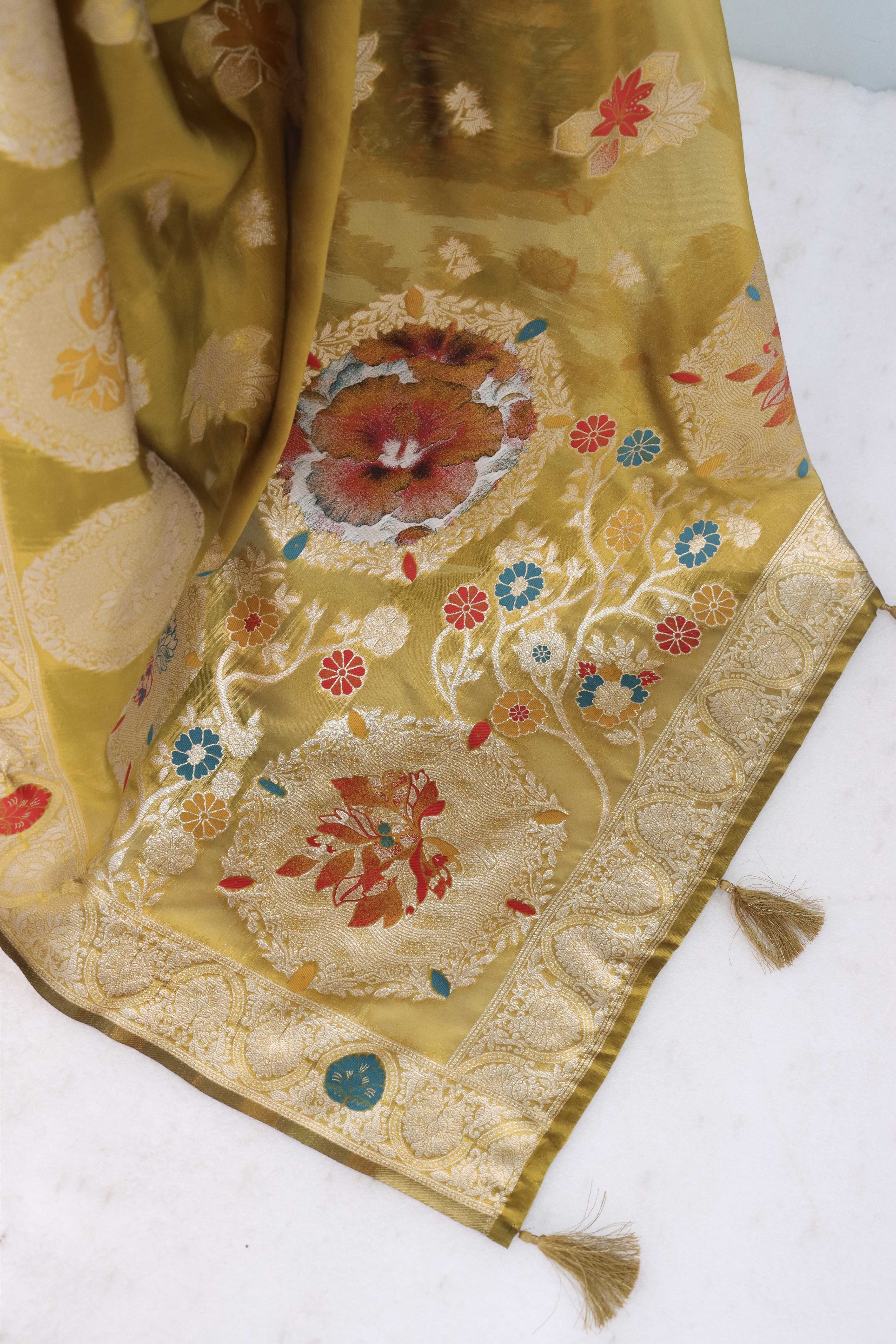 Charming Mehendi Green Zari Woven Floral Organza Saree Accented With Digital Printed Pallu & Latkan