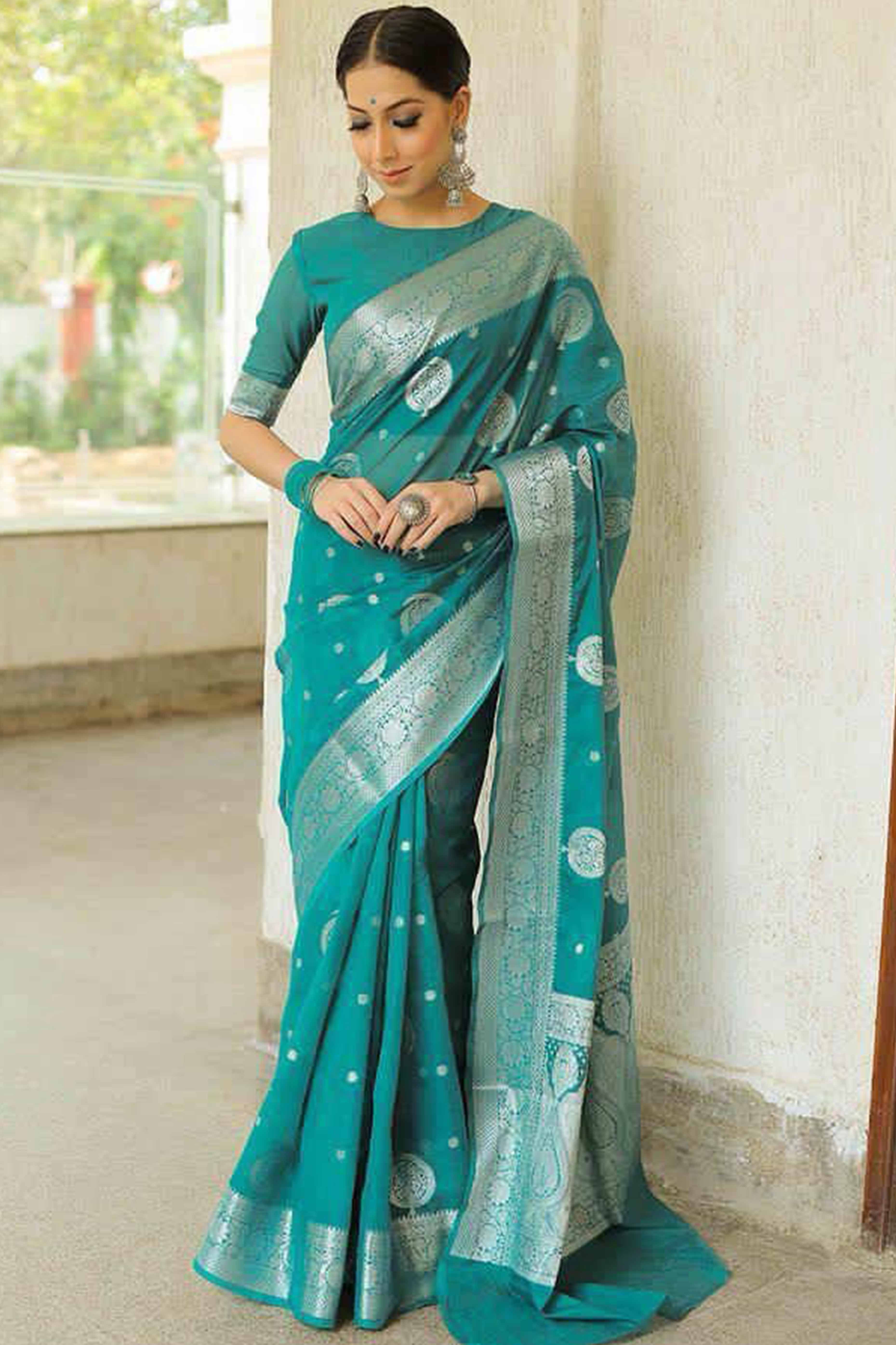 Elegant Teal Floral Zari Woven Lichi Banarasi Silk Saree With Rich Detailing