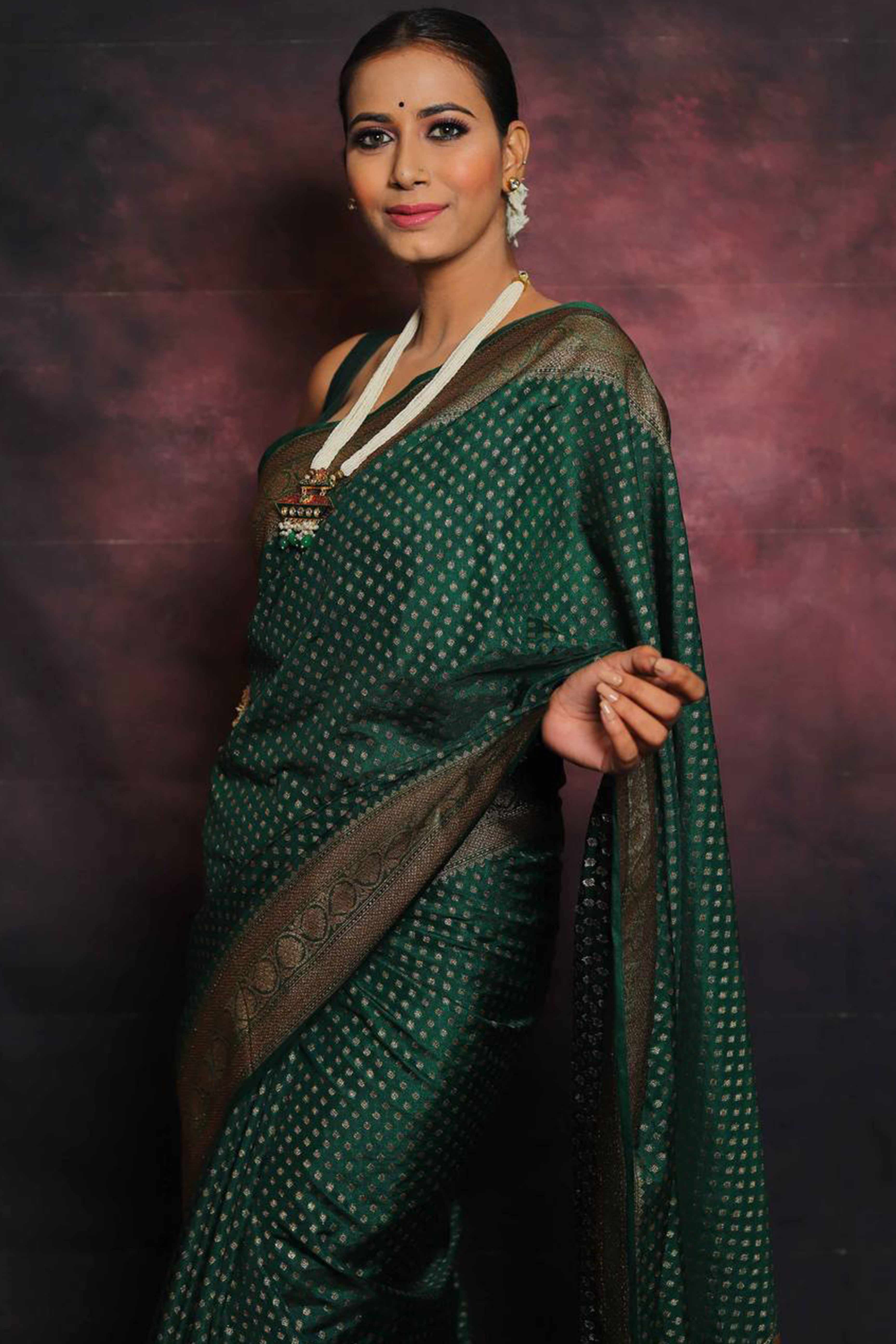 Bottle Green Floral Woven Lichi Banarasi Silk Saree