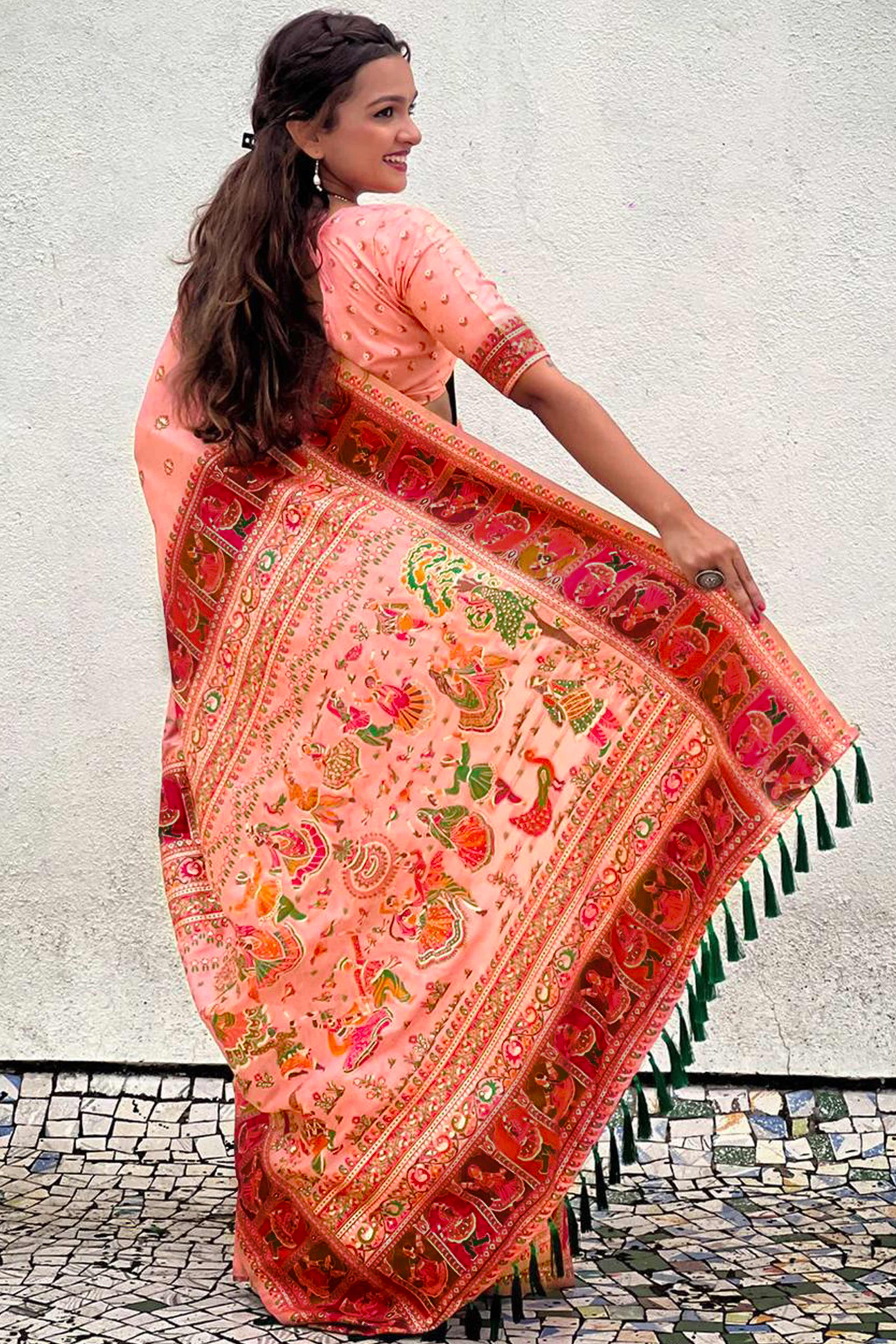 Peach Pashmina Silk Saree Enhanced with Intricate Rajwadi Zari Weaves for Festive Elegance