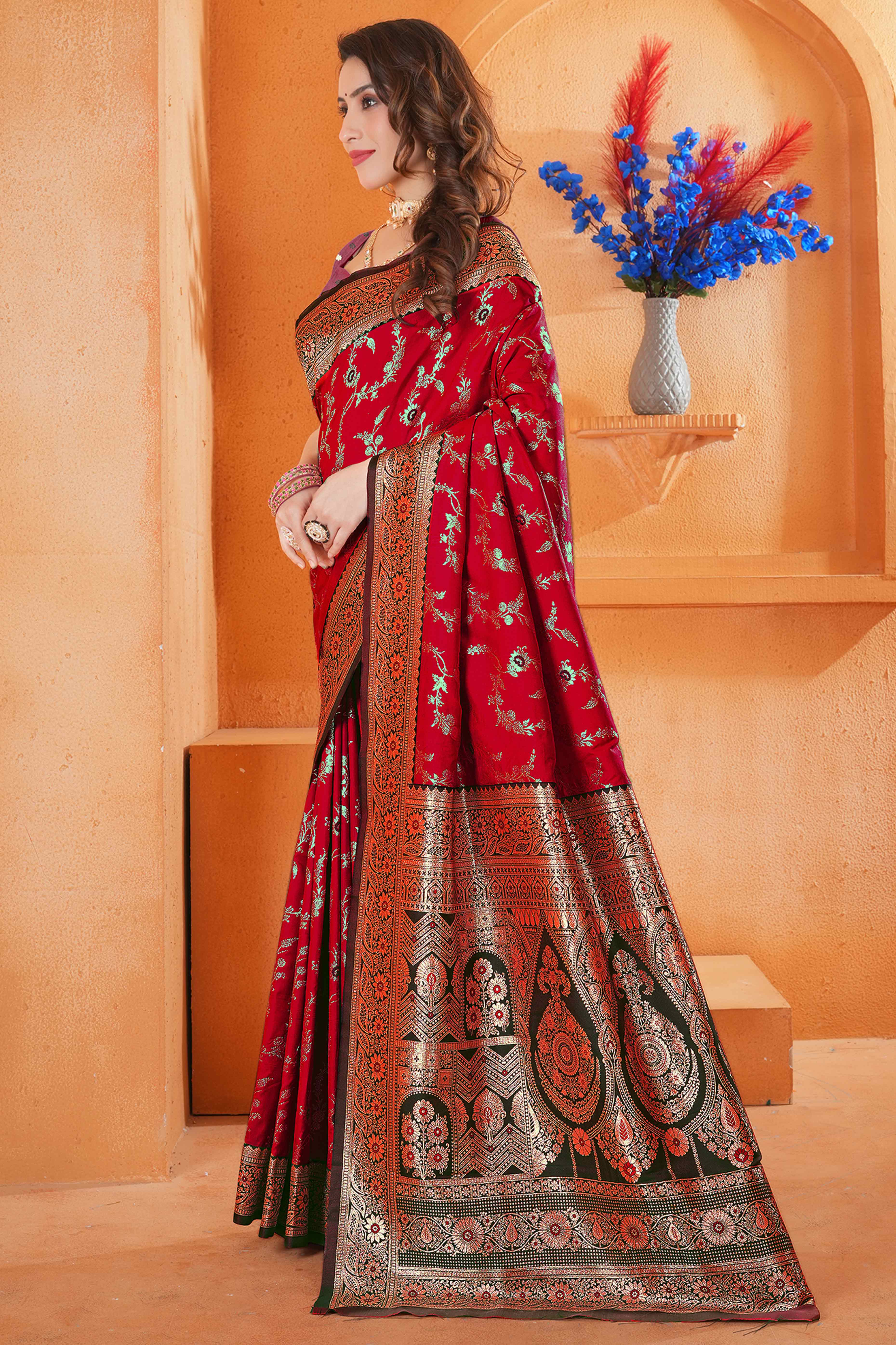 Red Art Silk Saree With Intricate Floral Banarasi Zari Weaving