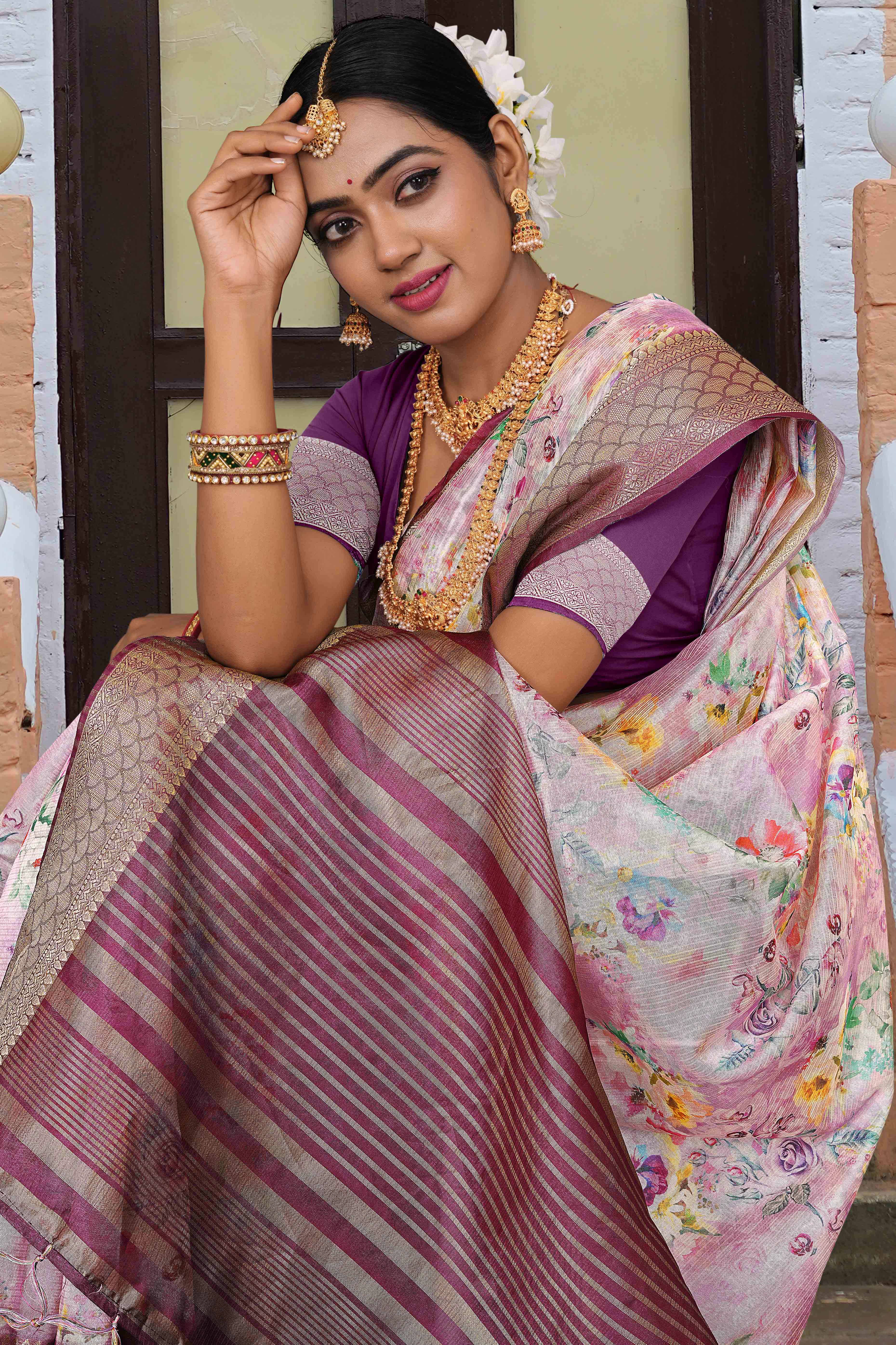 Light Purple Floral Digital Printed Silk Blend Saree With Intricate Weaving Border & Tassel Pallu